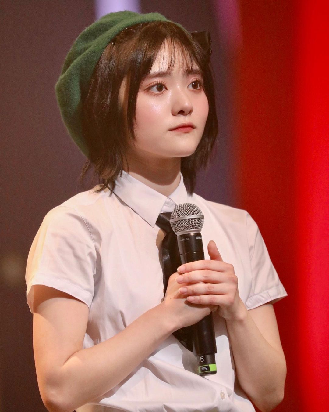 有藝術感也性感！甜美偶像岡田彩夢著迷彩繪更有不輸他人的好身材！-第1章-图片2