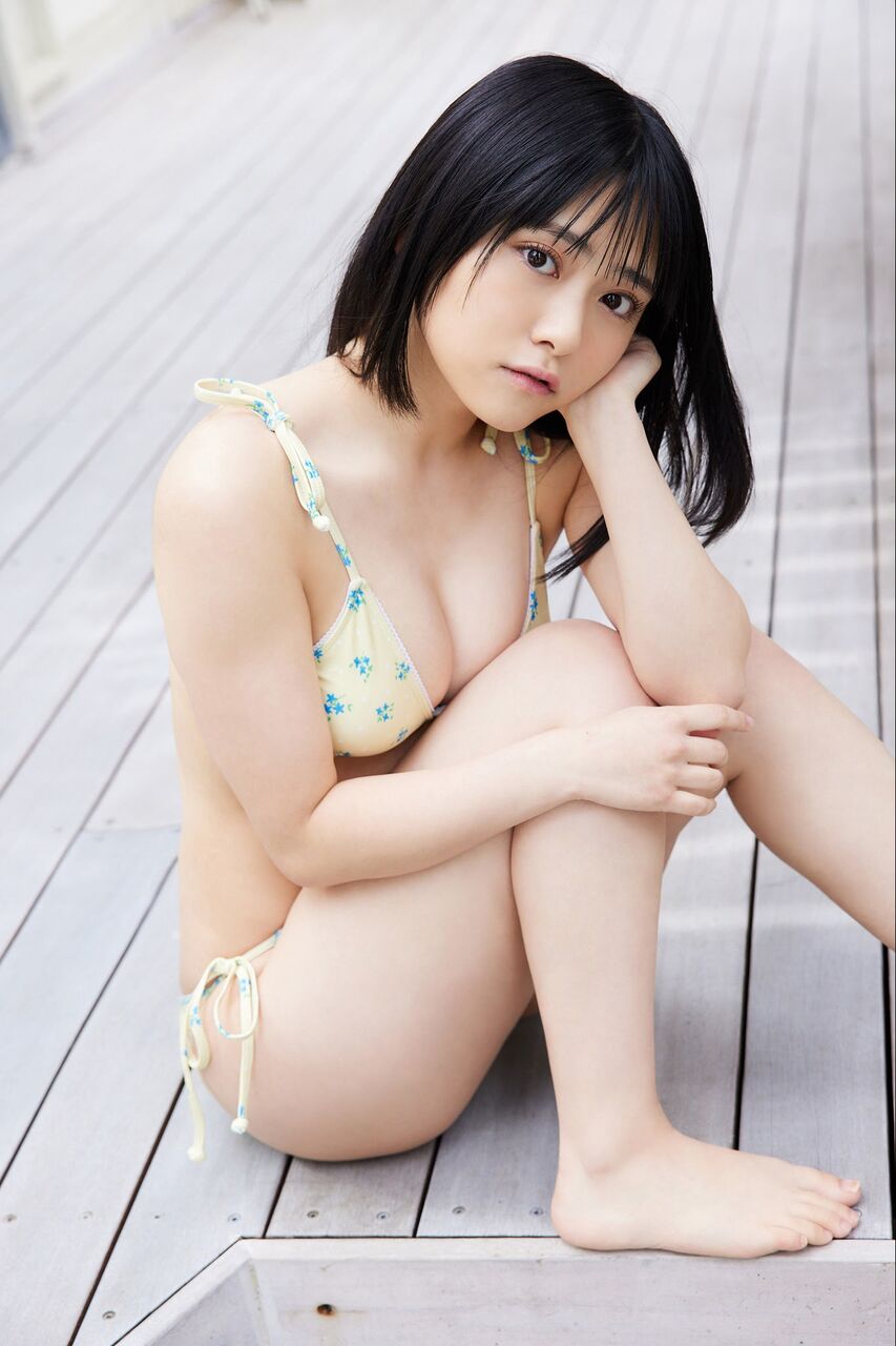 有藝術感也性感！甜美偶像岡田彩夢著迷彩繪更有不輸他人的好身材！-第1章-图片17