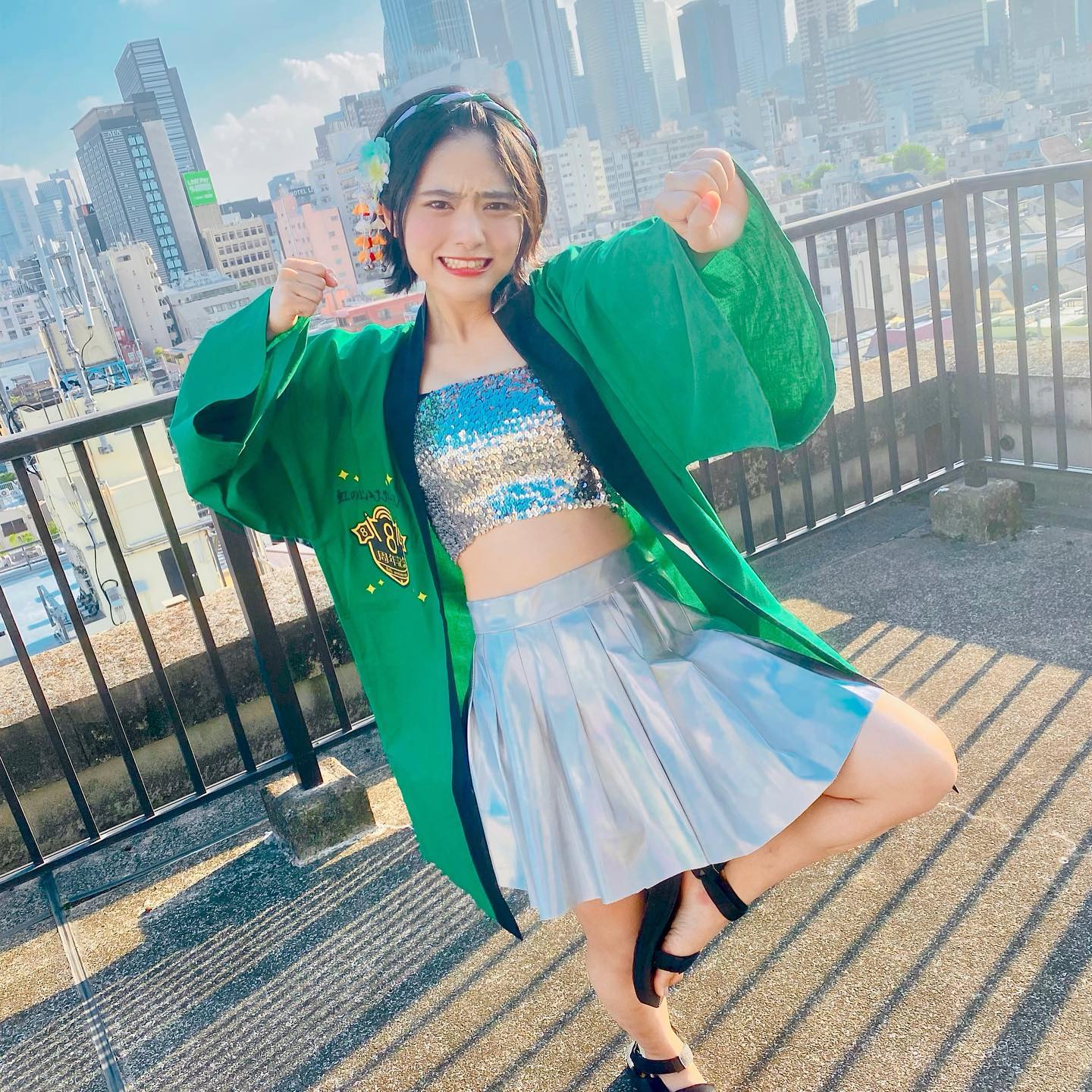 有藝術感也性感！甜美偶像岡田彩夢著迷彩繪更有不輸他人的好身材！-第1章-图片23