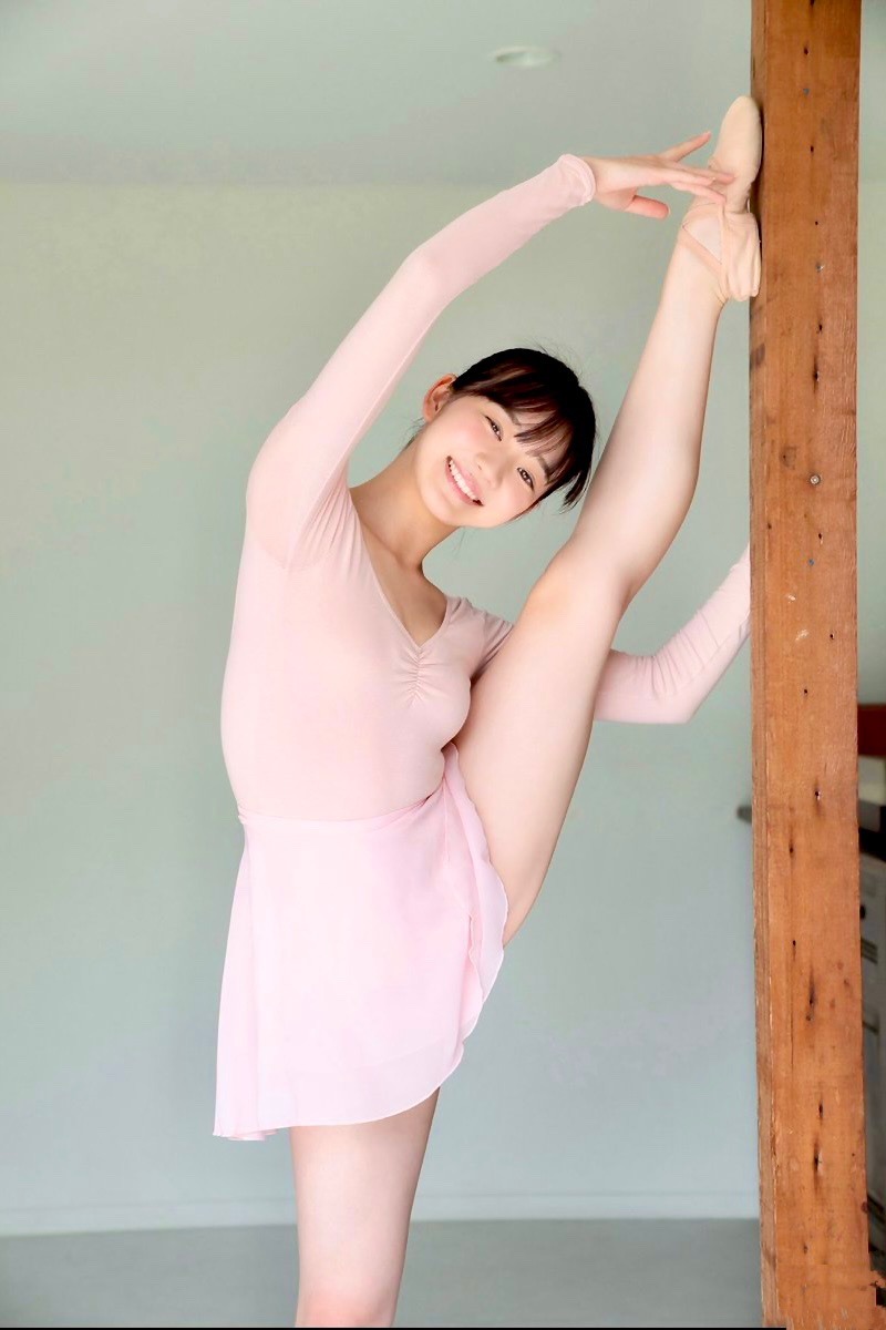 比基尼也可以駕馭的清純！櫻花妹藤本沙羅姣好儀態原來是有芭蕾底子！-第1章-图片10