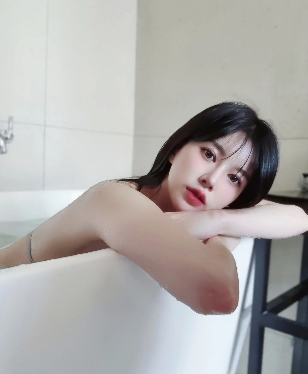 極致色氣！神秘南韓網美《풂》大秀飽滿雪乳尺度讓人很上火！-第1章-图片31