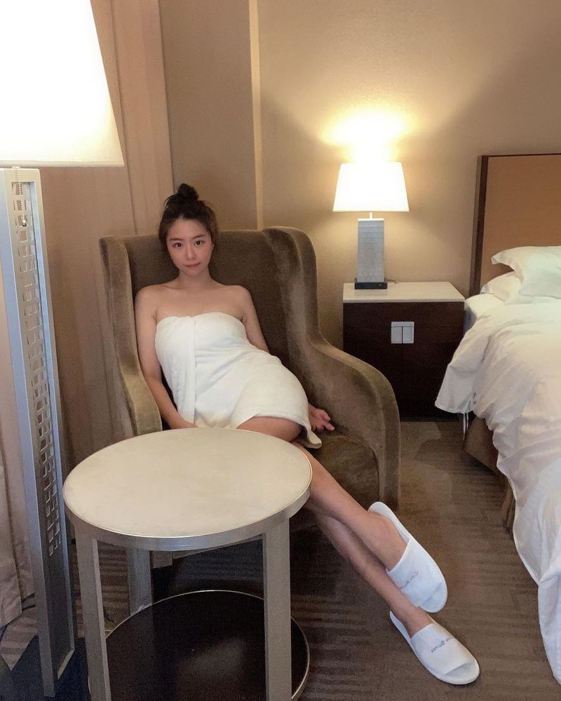 24歲大學生林媛娜：清純與性感兼具，女友感滿分的多才美女-第1章-图片18