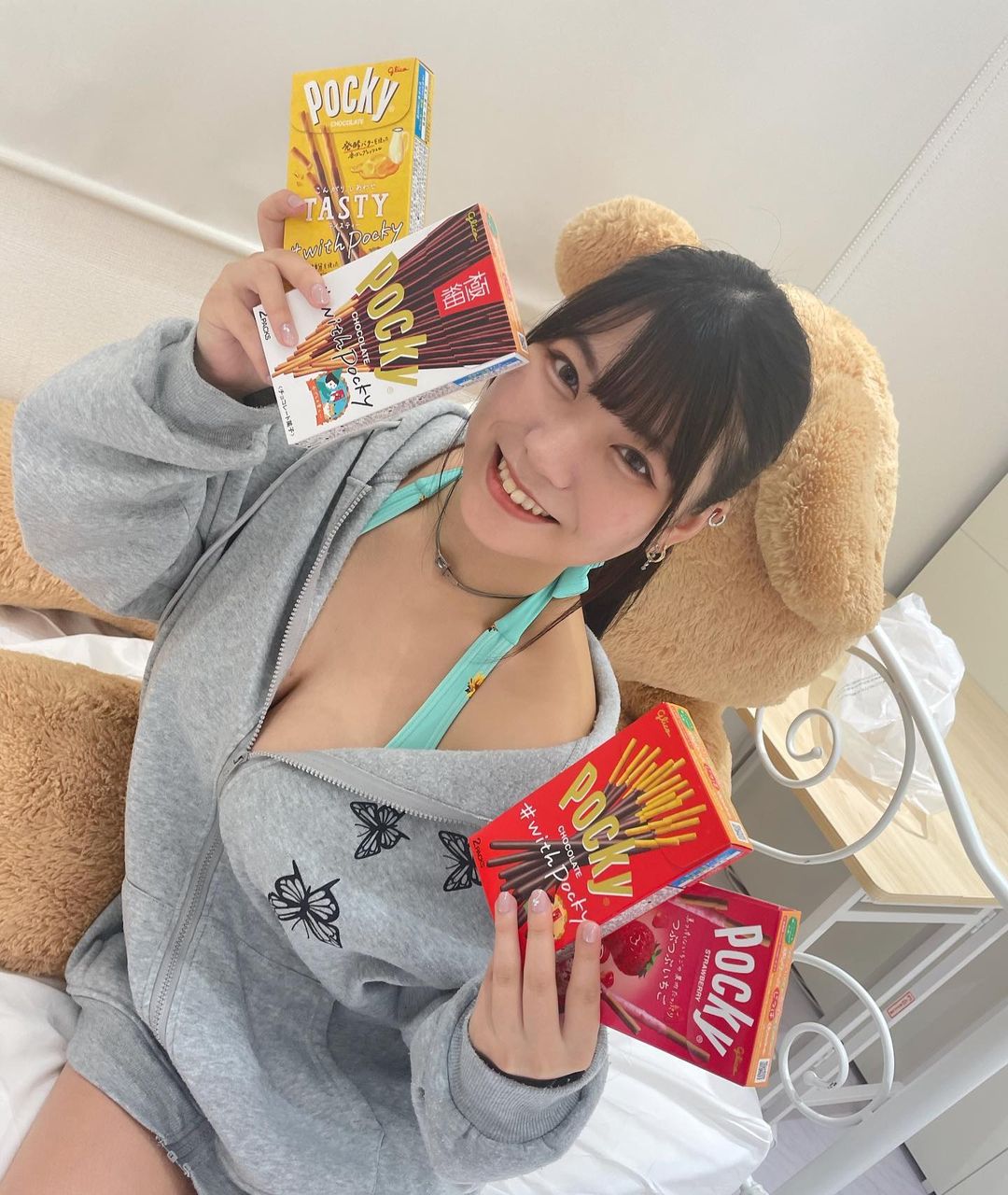 「胸控」損失！「Ｊ乳」豪氣巨胸大葉めも身體不適即將引退寫真界！-第1章-图片24