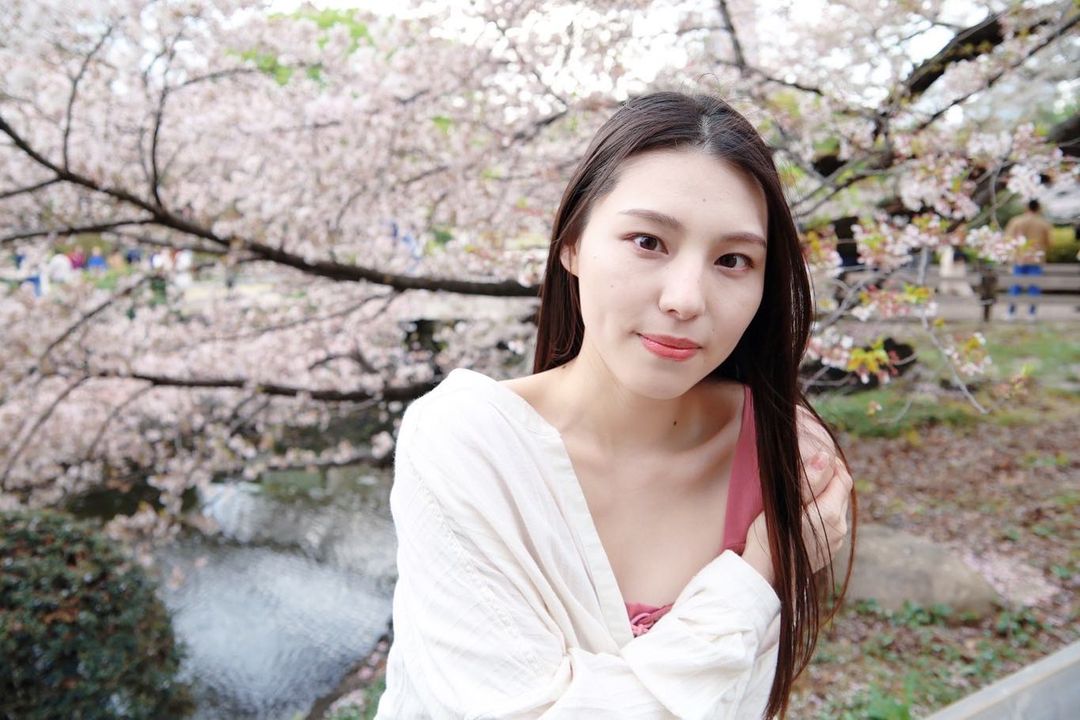 氣質與性感兼具！前乃木坂46相樂伊織短髮寫真展現犀利火辣感！-第1章-图片2