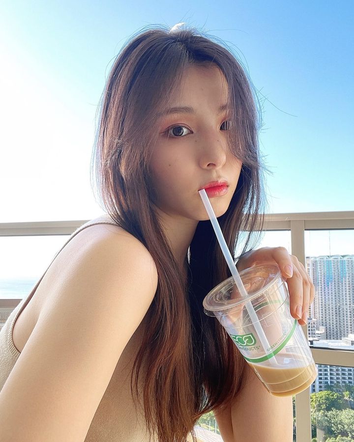 氣質與性感兼具！前乃木坂46相樂伊織短髮寫真展現犀利火辣感！-第1章-图片3