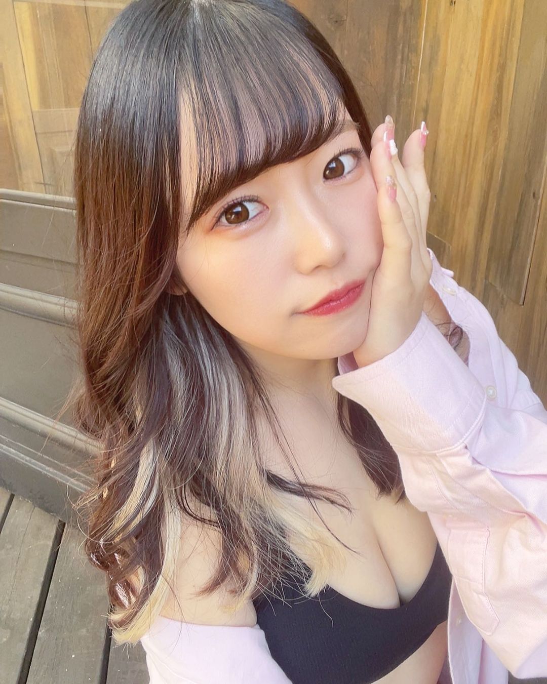 清新展現自我魅力！坂本梨奈簡單的「偶然性感」也很撩人！-第1章-图片4