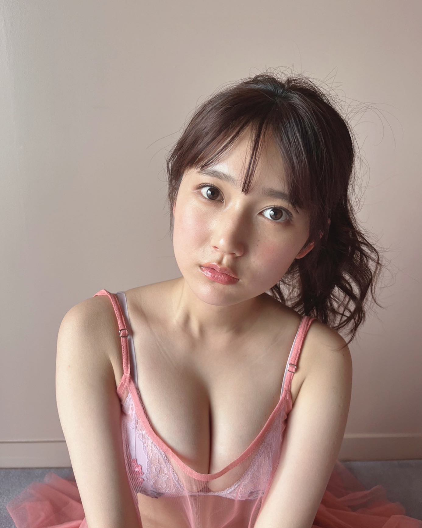 剛滿18就脫！AKB48成員鈴木くるみ換上水著才發現「很有料」！-第1章-图片19