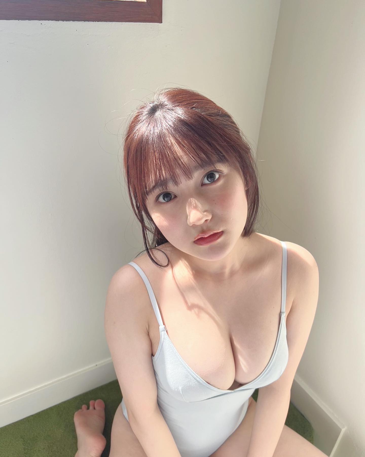 剛滿18就脫！AKB48成員鈴木くるみ換上水著才發現「很有料」！-第1章-图片22