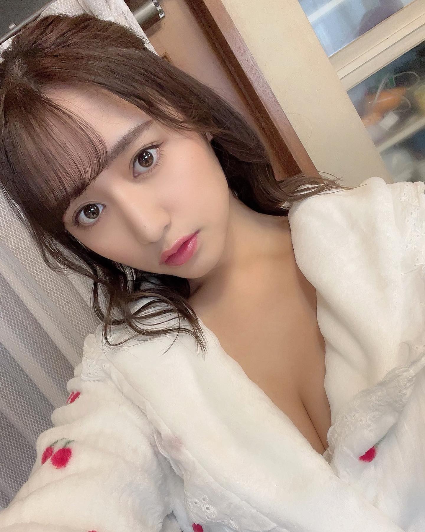 混血偶像池田メルダIG性感露奶！自拍照看得到「胸狠」軟實力！-第1章-图片34