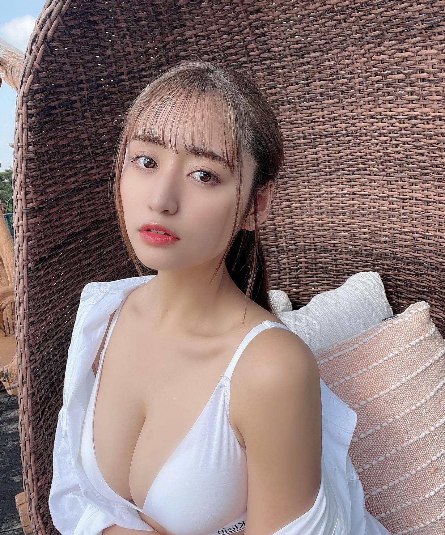 混血偶像池田メルダIG性感露奶！自拍照看得到「胸狠」軟實力！-第1章-图片81