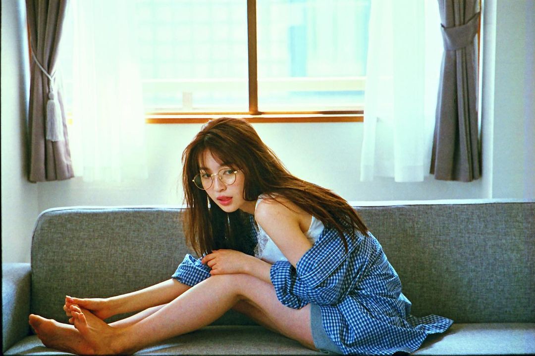 慵懶中帶點甜！上西星來不經意的小性感有著女朋友的味道！-第1章-图片4