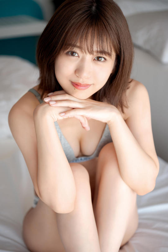 清爽笑容最治癒！AKB48篠崎彩奈用清新的微性感和你說早安！-第1章-图片9