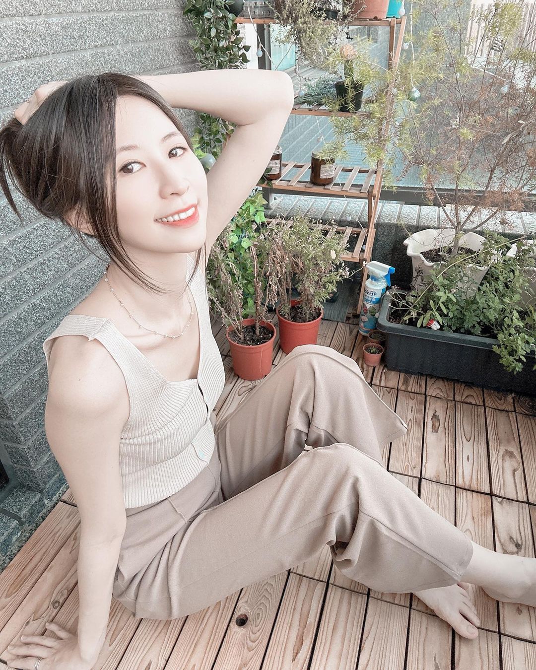 Beauty “Ashely” with beautiful legs.-第1章-图片6