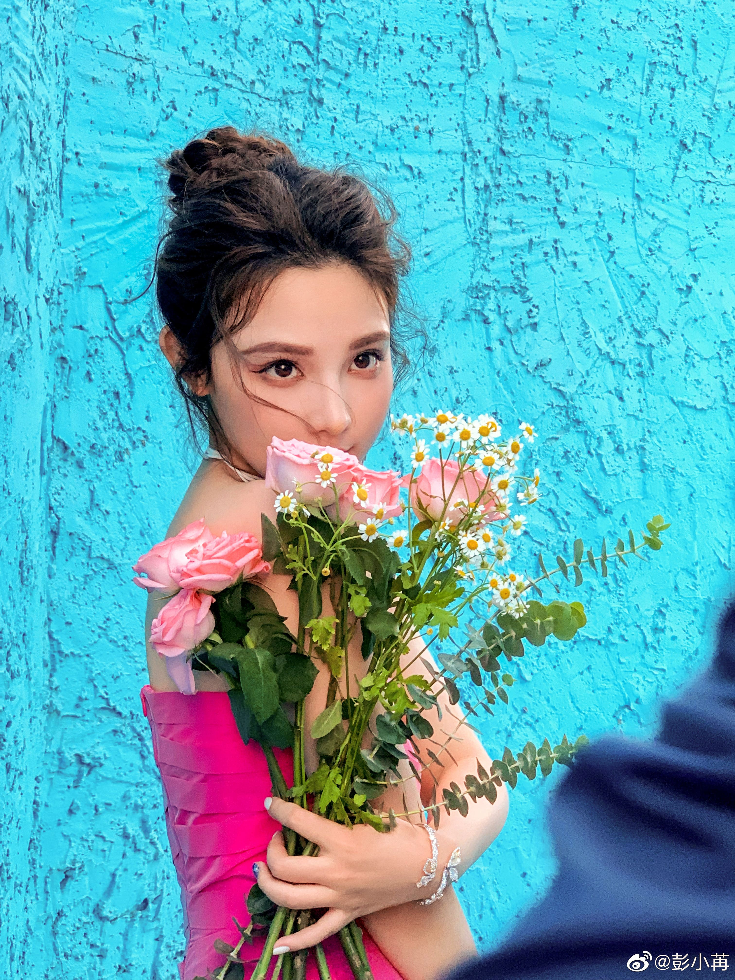 一起赴場夏日比耶季—彭小苒[套圖]-第1章-图片5