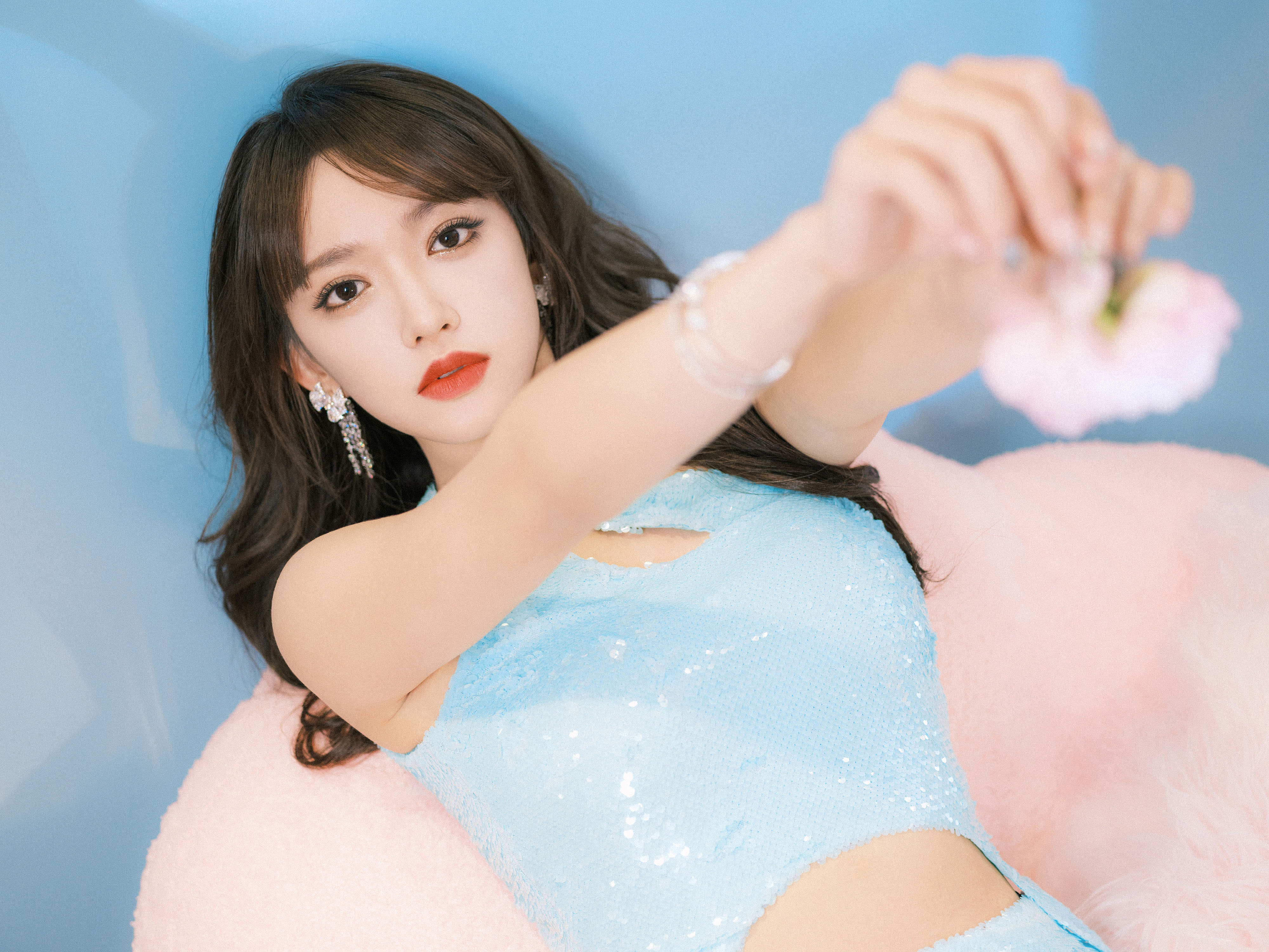 粉藍氛圍掠光影—程瀟[高清套圖]-第1章-图片3