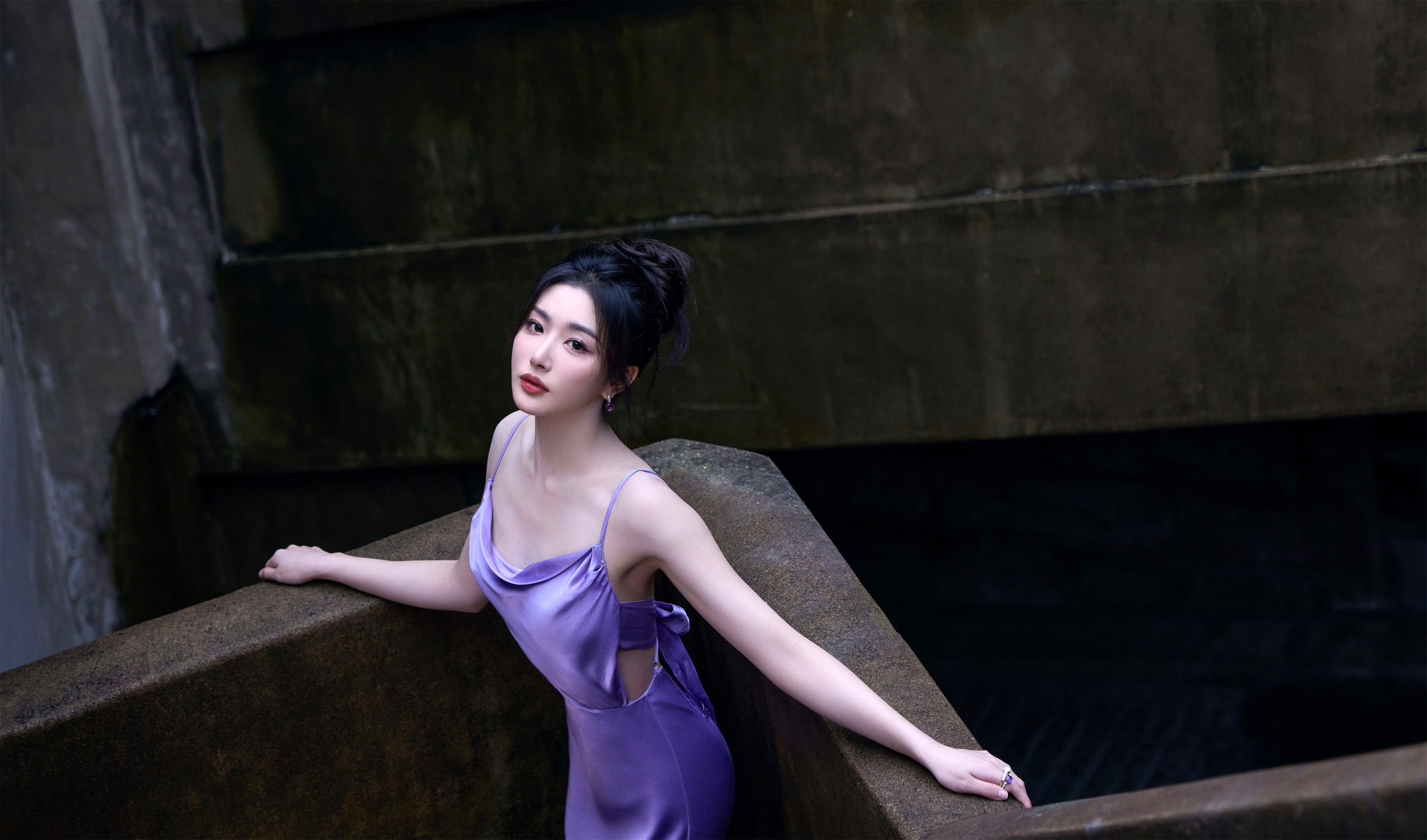 紫色情迷漫古堡—孔雪兒[高清套圖]-第1章-图片2