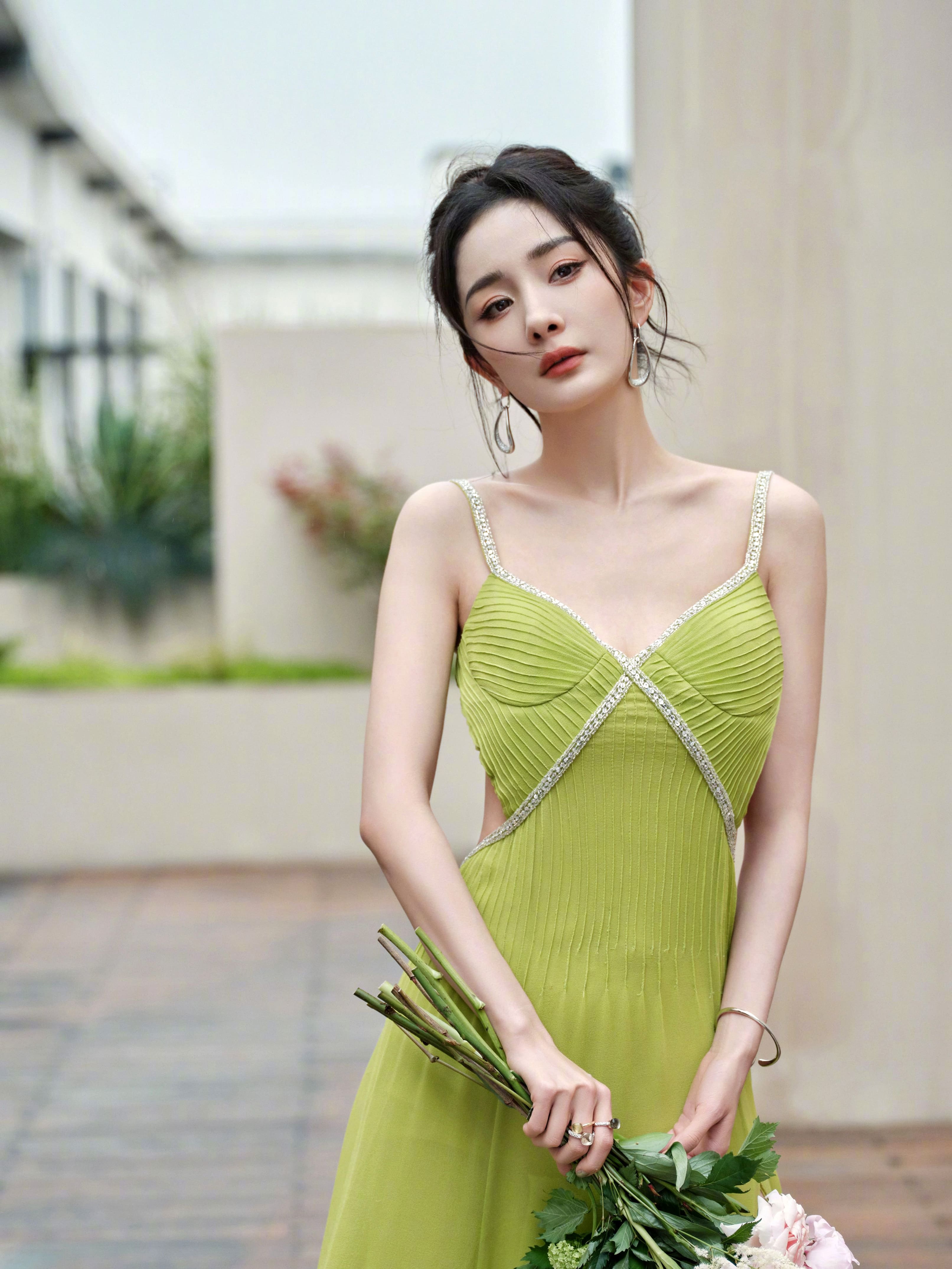 居家休閒開麥拉—楊冪[高清套圖]-第1章-图片8