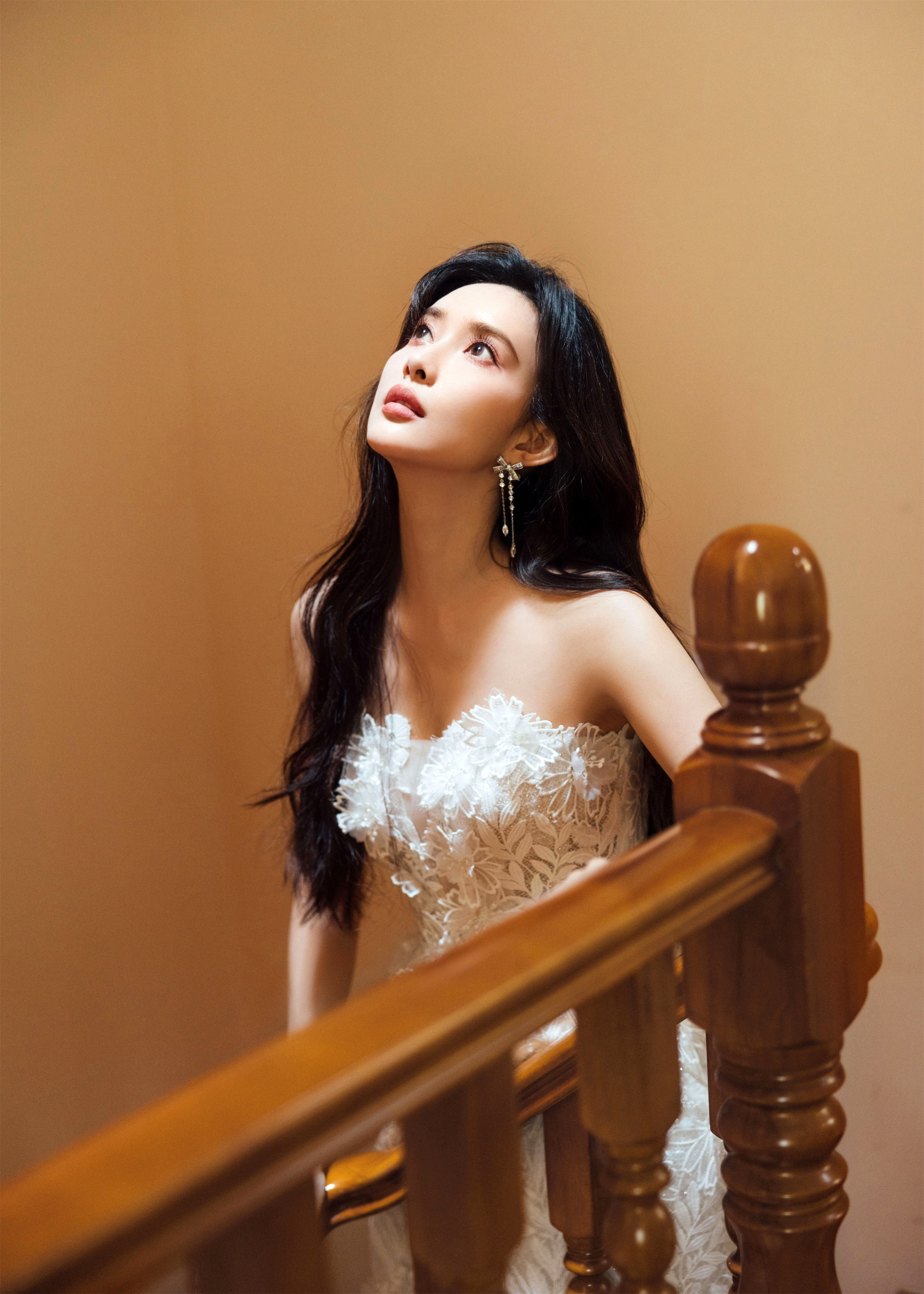 樓梯間的風采—孟子義[套圖]-第1章-图片6