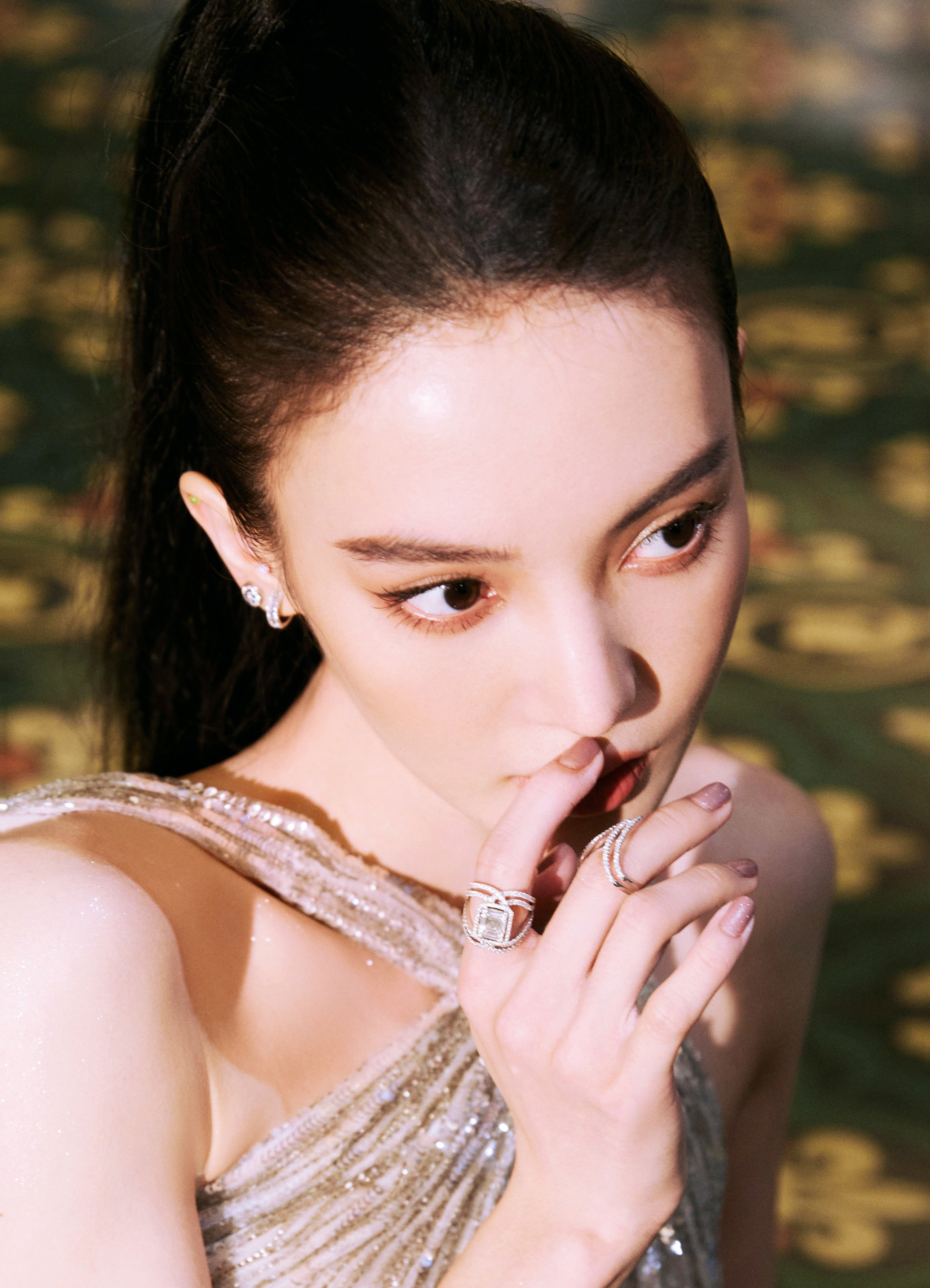 銀紗雪膚交際花—金晨[高清套圖]-第1章-图片9