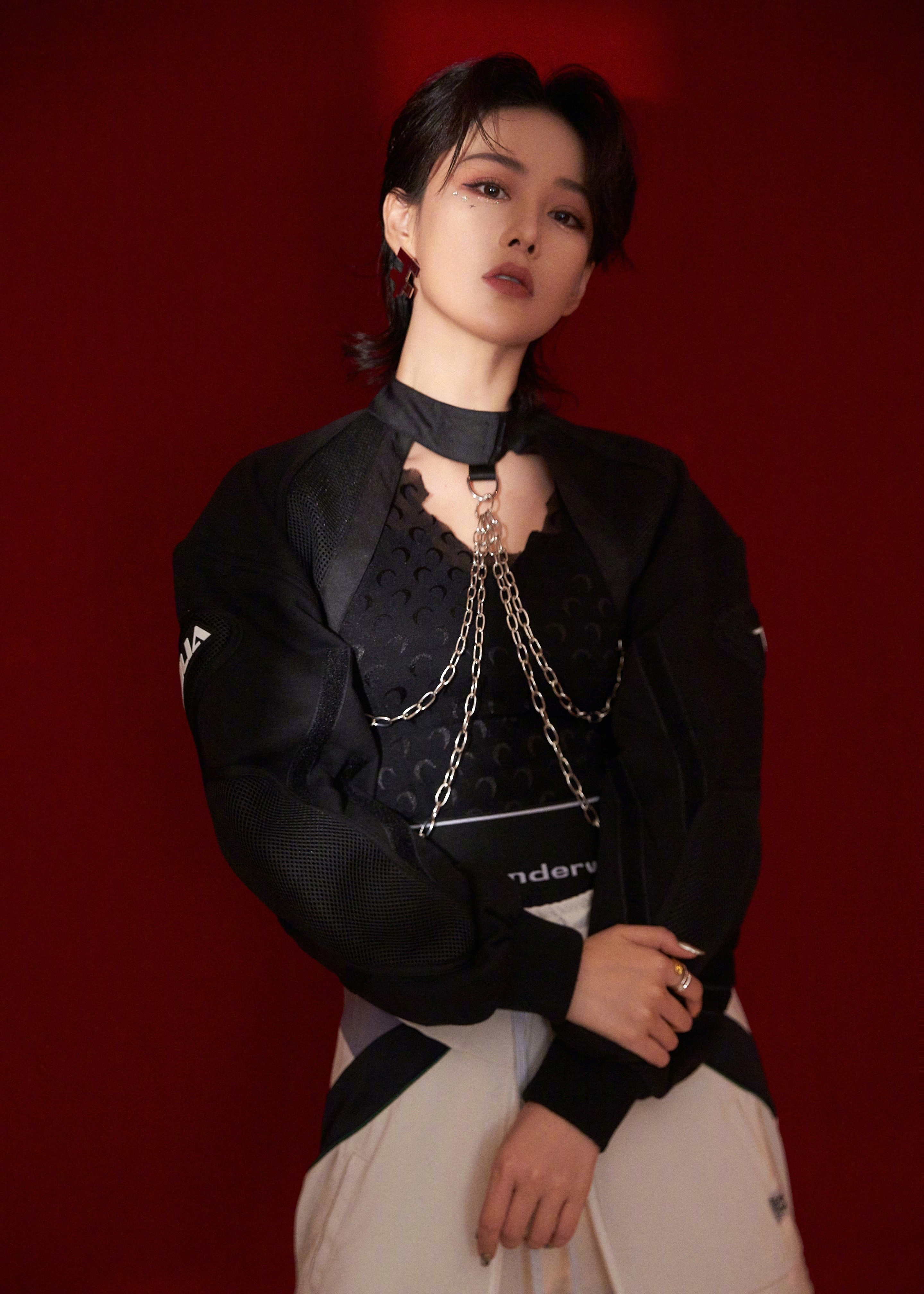 酷帥幹練氣場強—張馨予[高清套圖]-第1章-图片4