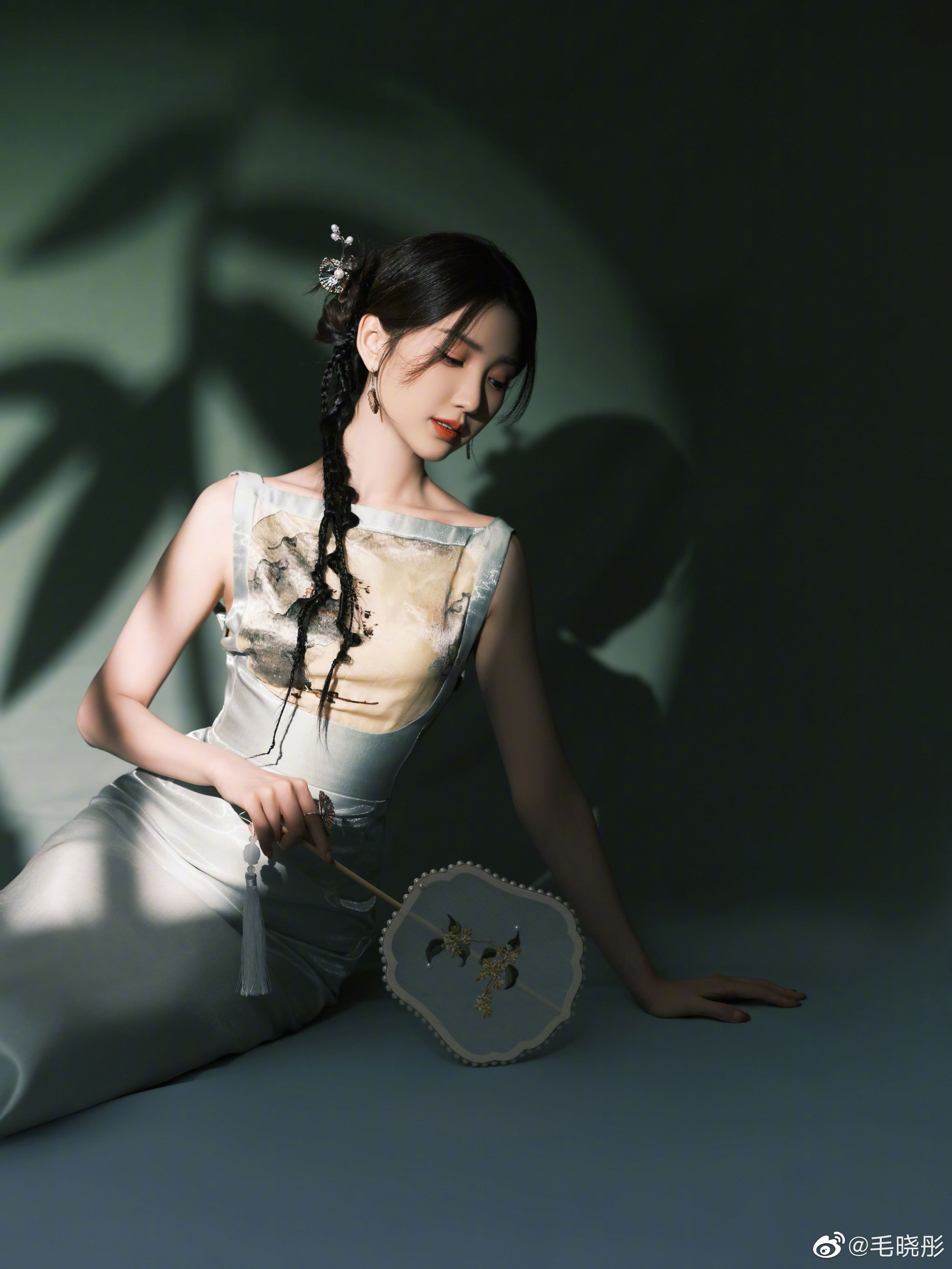 竹葉青蛇蠍辮—毛曉彤[套圖]-第1章-图片3