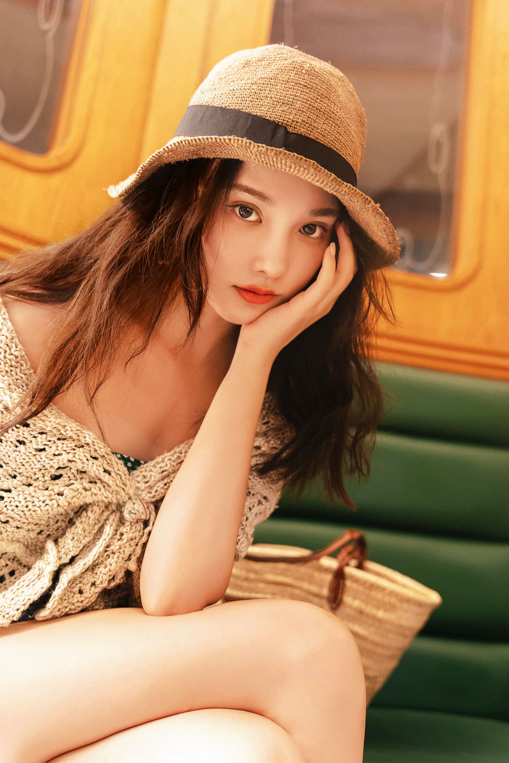 如花在野，如鏡在室—彭小苒[高清套圖]-第1章-图片9