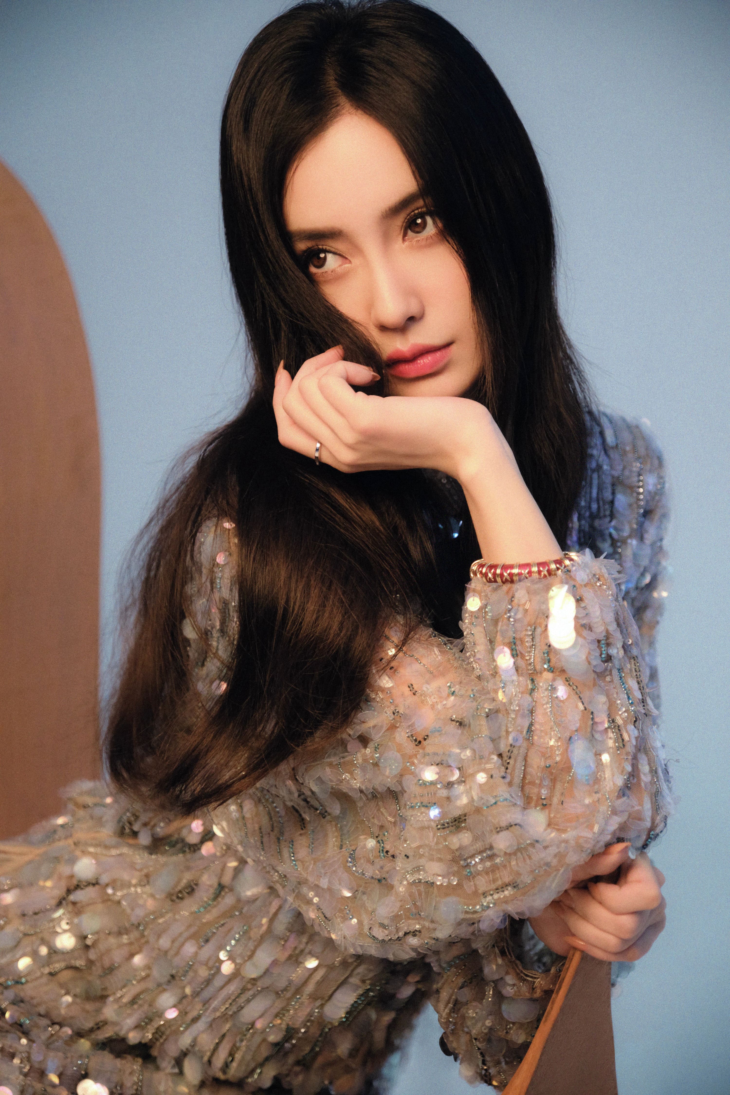 紅秀雜誌九月刊封面&花絮亮片人魚姬—Angelababy楊穎[高清套圖]-第1章-图片12