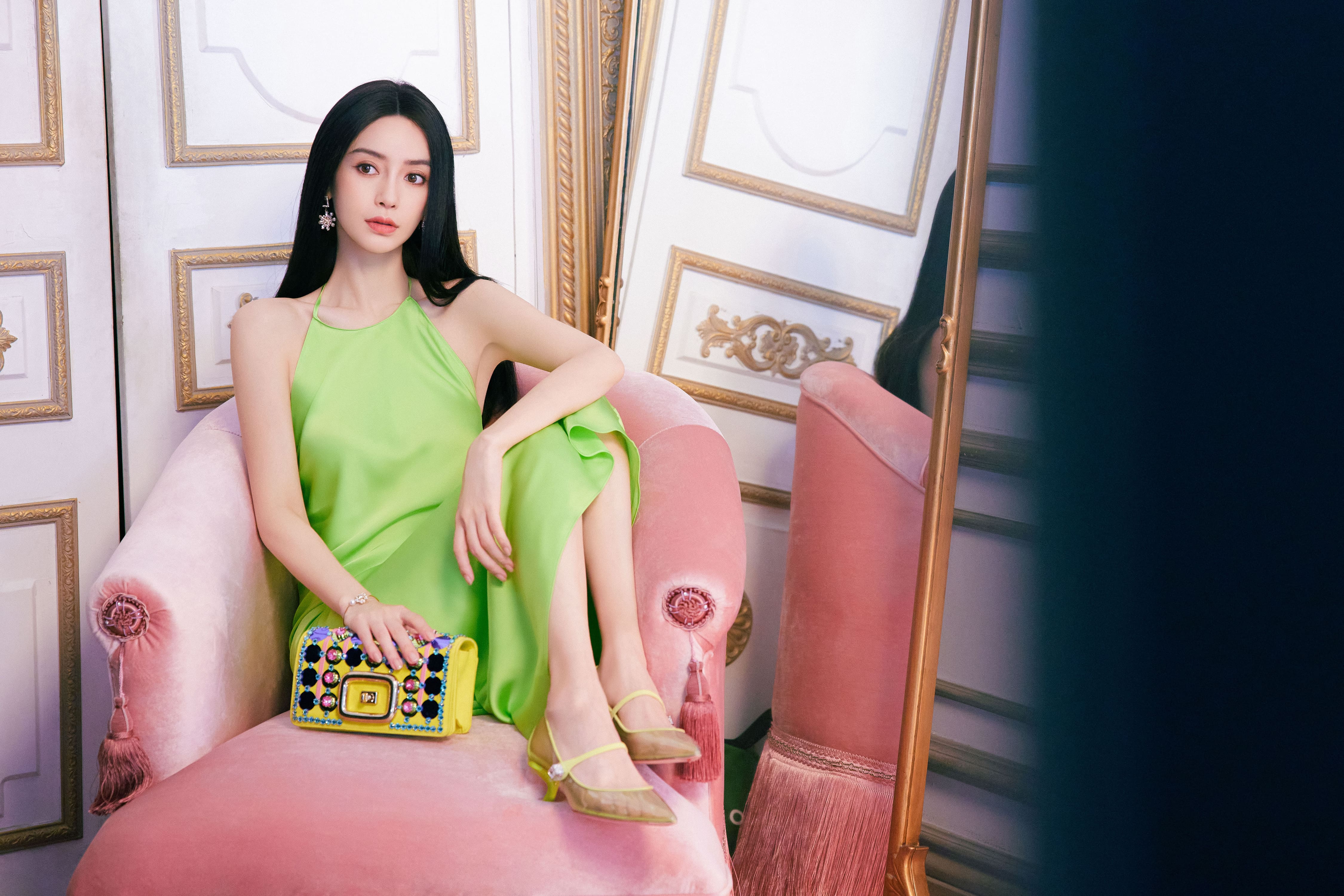 2023春意盎然開年寫真—Angelababy楊穎[高清套圖]-第1章-图片4