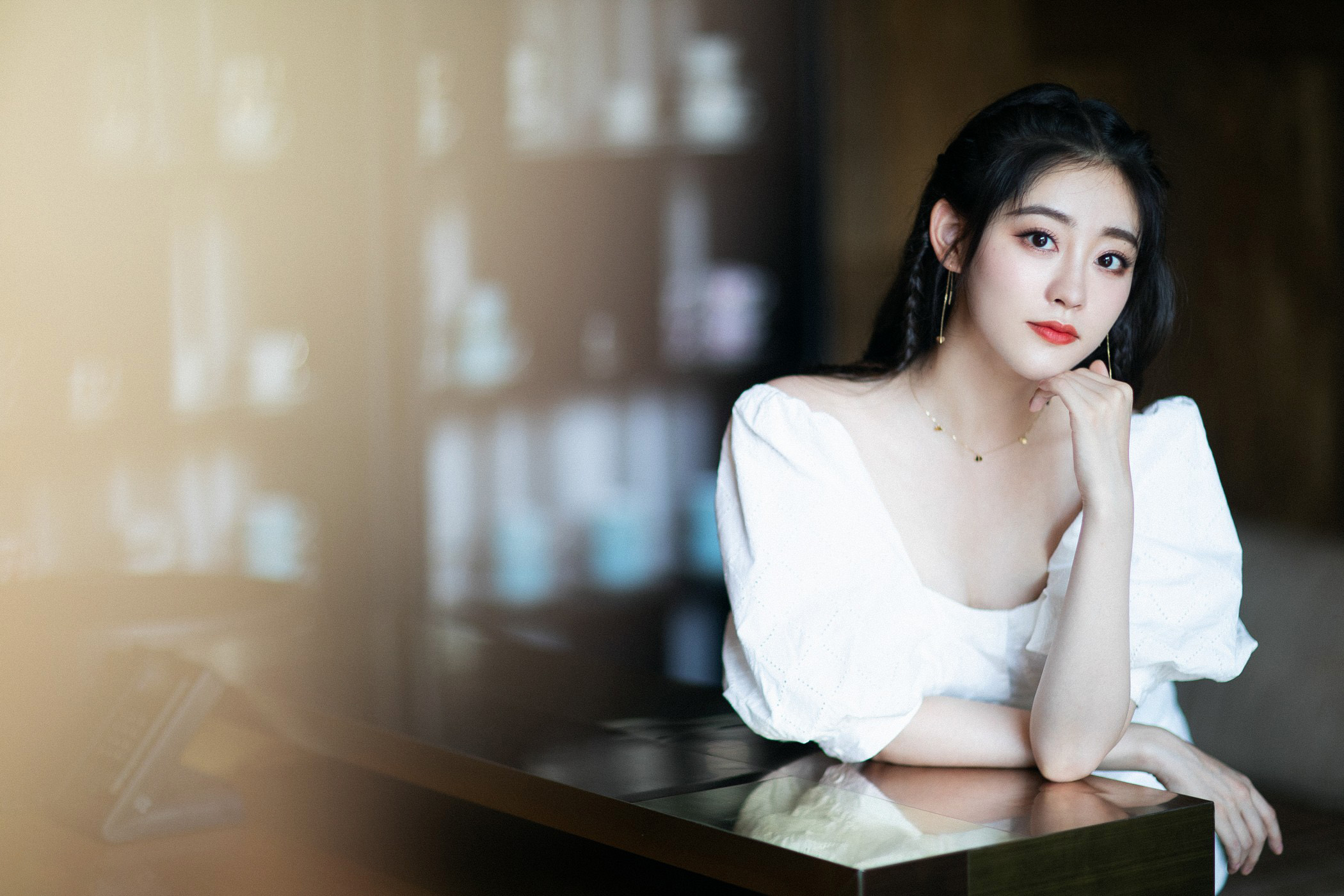 秘書的任務就是倒茶聊天陪下棋—祝緒丹[套圖]-第1章-图片2