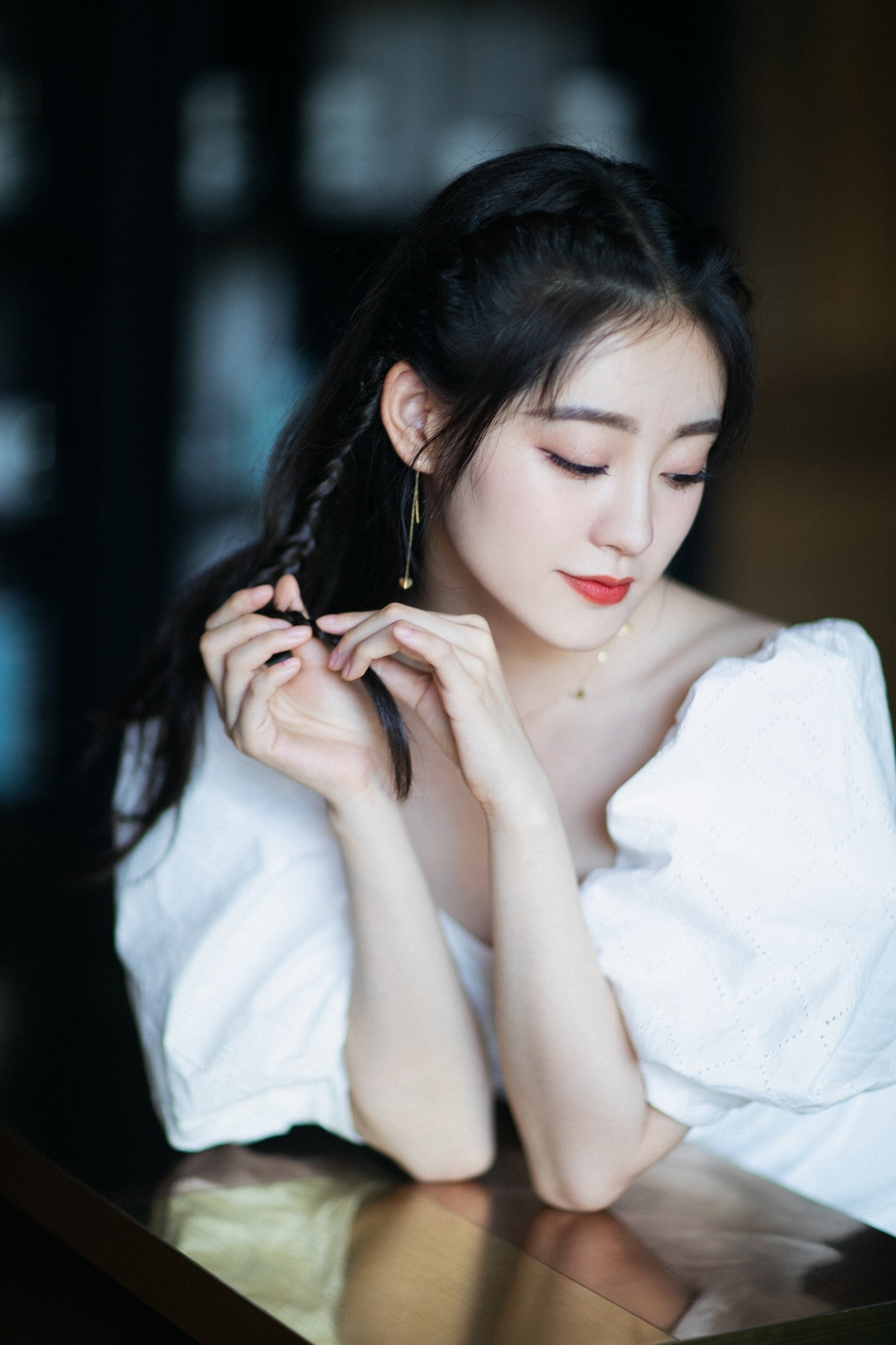 秘書的任務就是倒茶聊天陪下棋—祝緒丹[套圖]-第1章-图片4