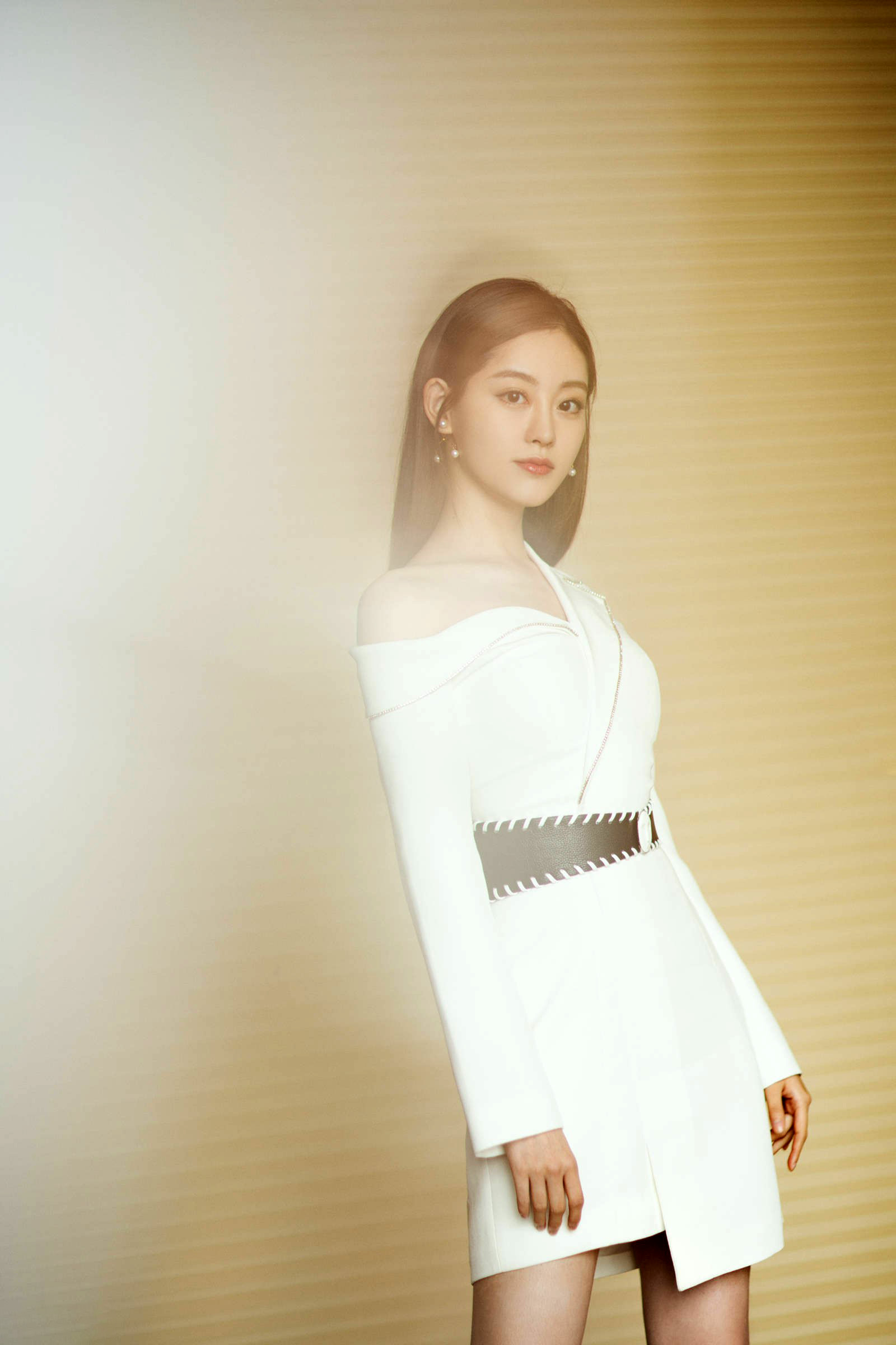 秘書的任務就是倒茶聊天陪下棋—祝緒丹[套圖]-第1章-图片8