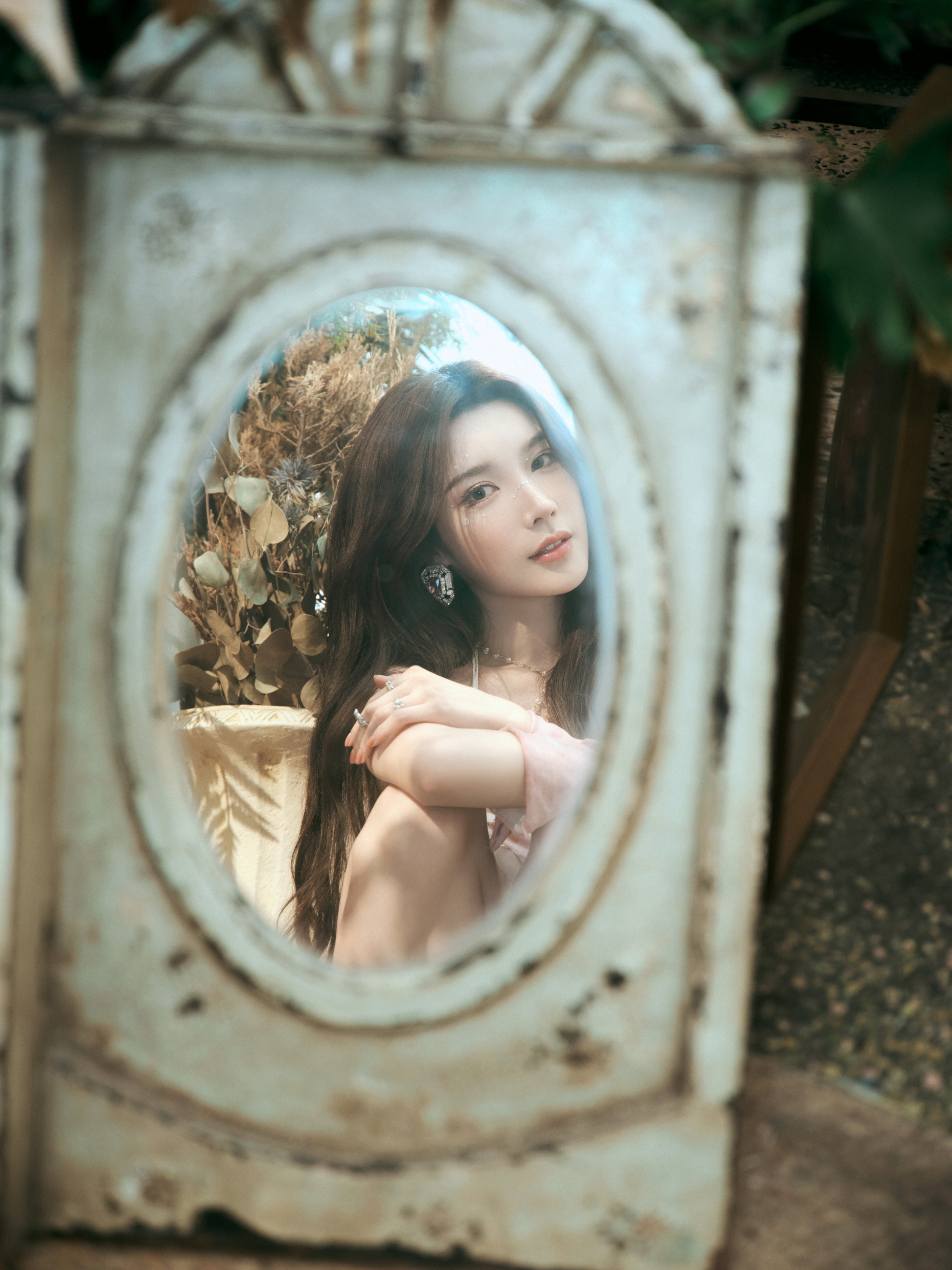 薔薇盛開，肆意搖擺—戴燕妮[套圖]-第1章-图片2