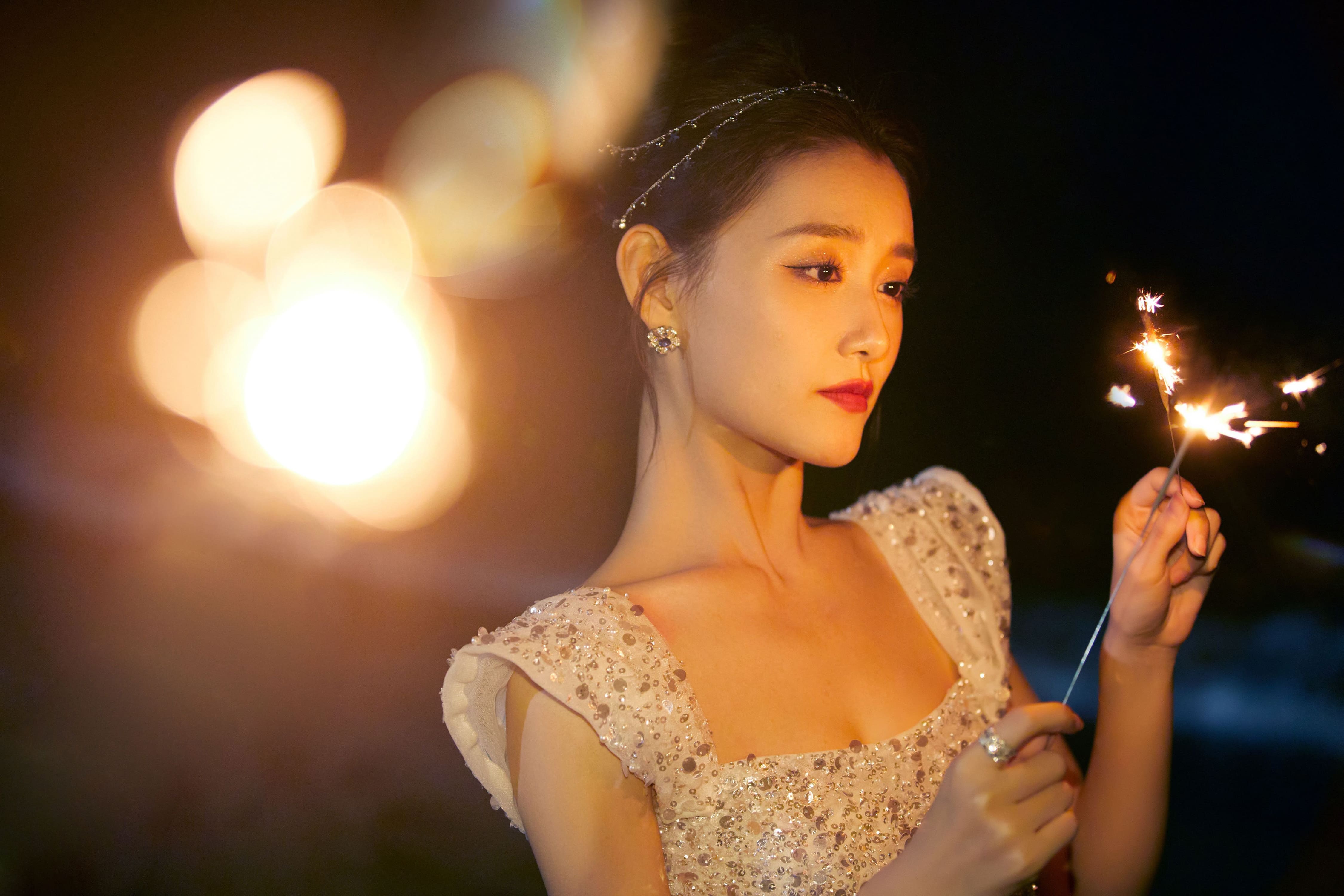 玩仙女棒的小公主—蔣依依[套圖]-第1章-图片5