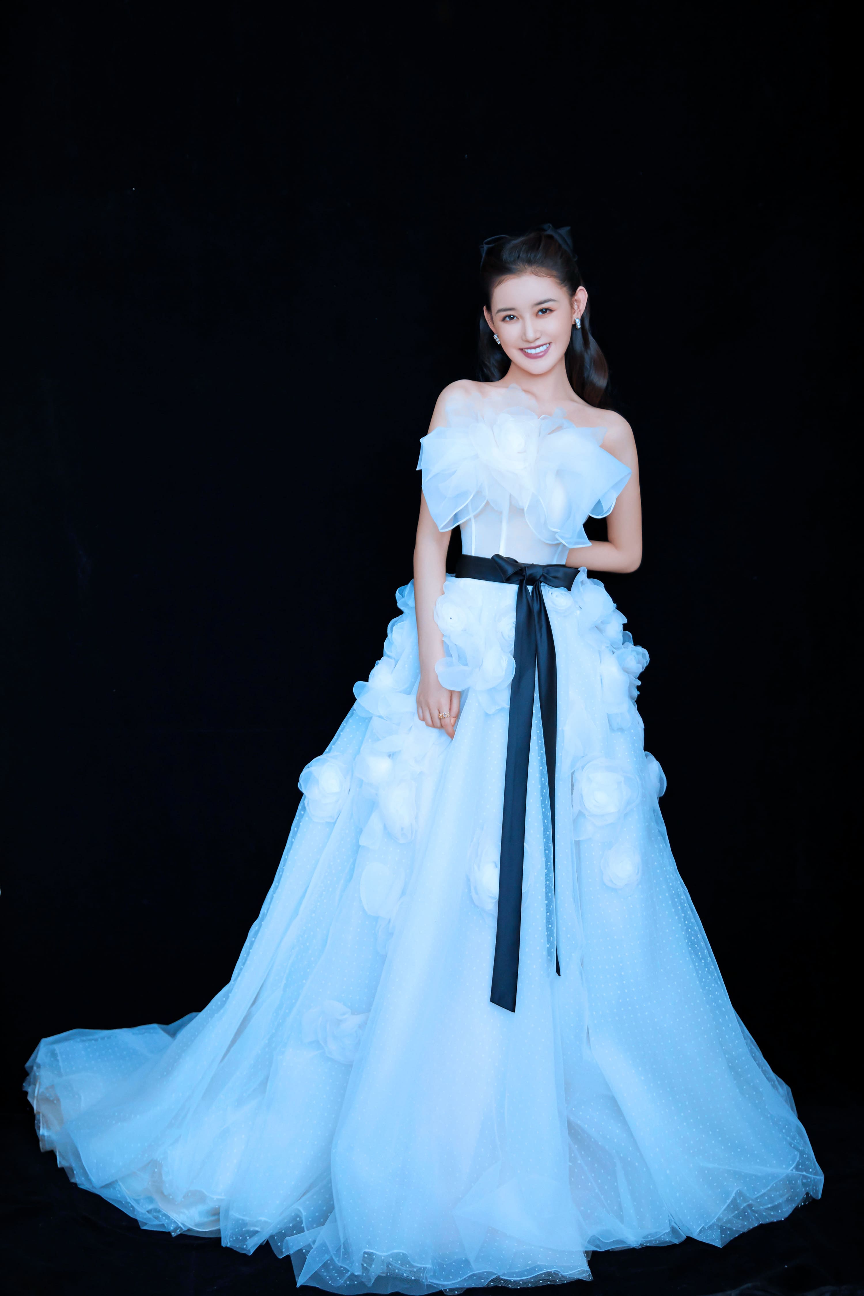 玩仙女棒的小公主—蔣依依[套圖]-第1章-图片11