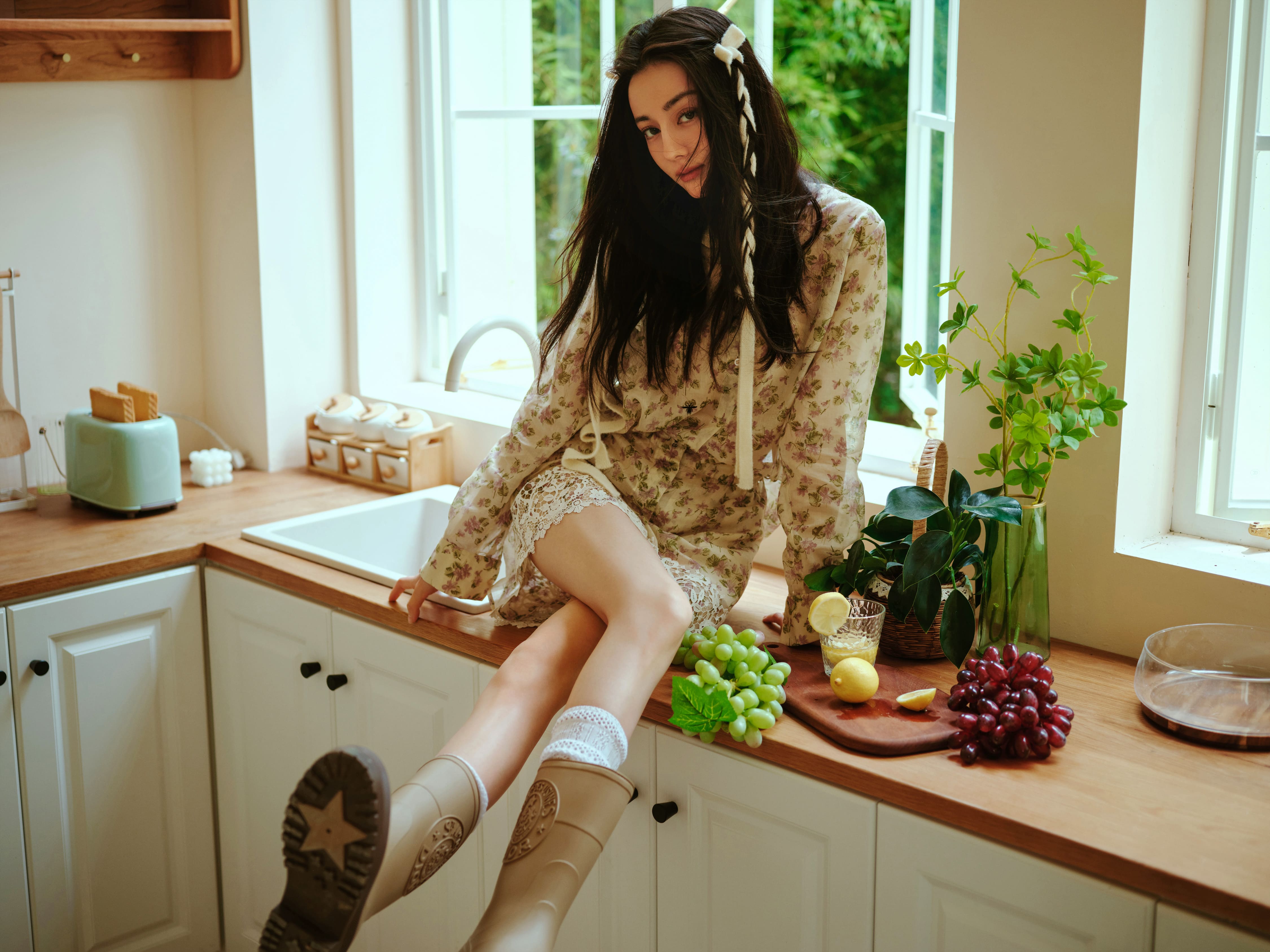 綠意盎然歡度生日—迪麗熱巴[高清套圖]-第1章-图片1