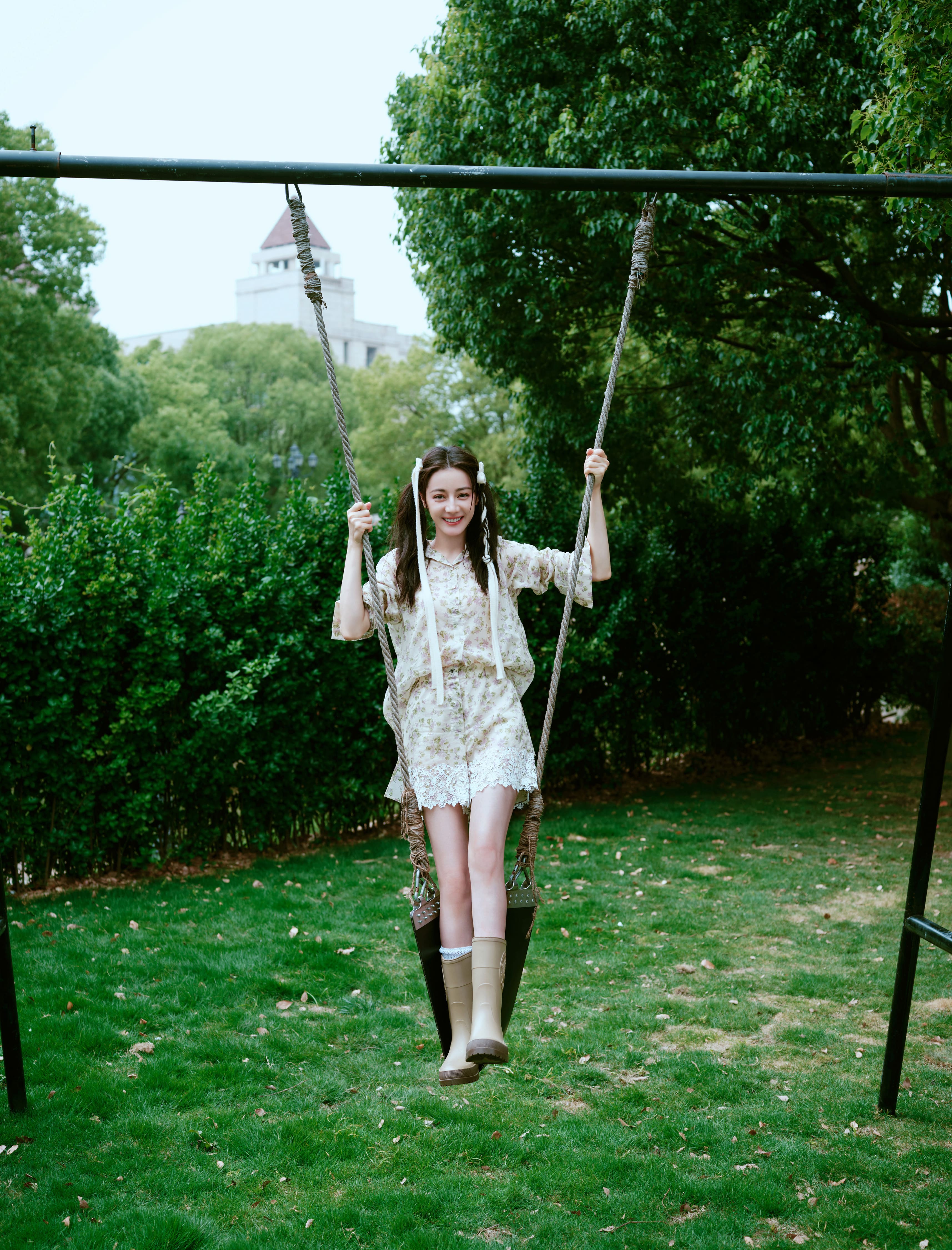 綠意盎然歡度生日—迪麗熱巴[高清套圖]-第1章-图片5