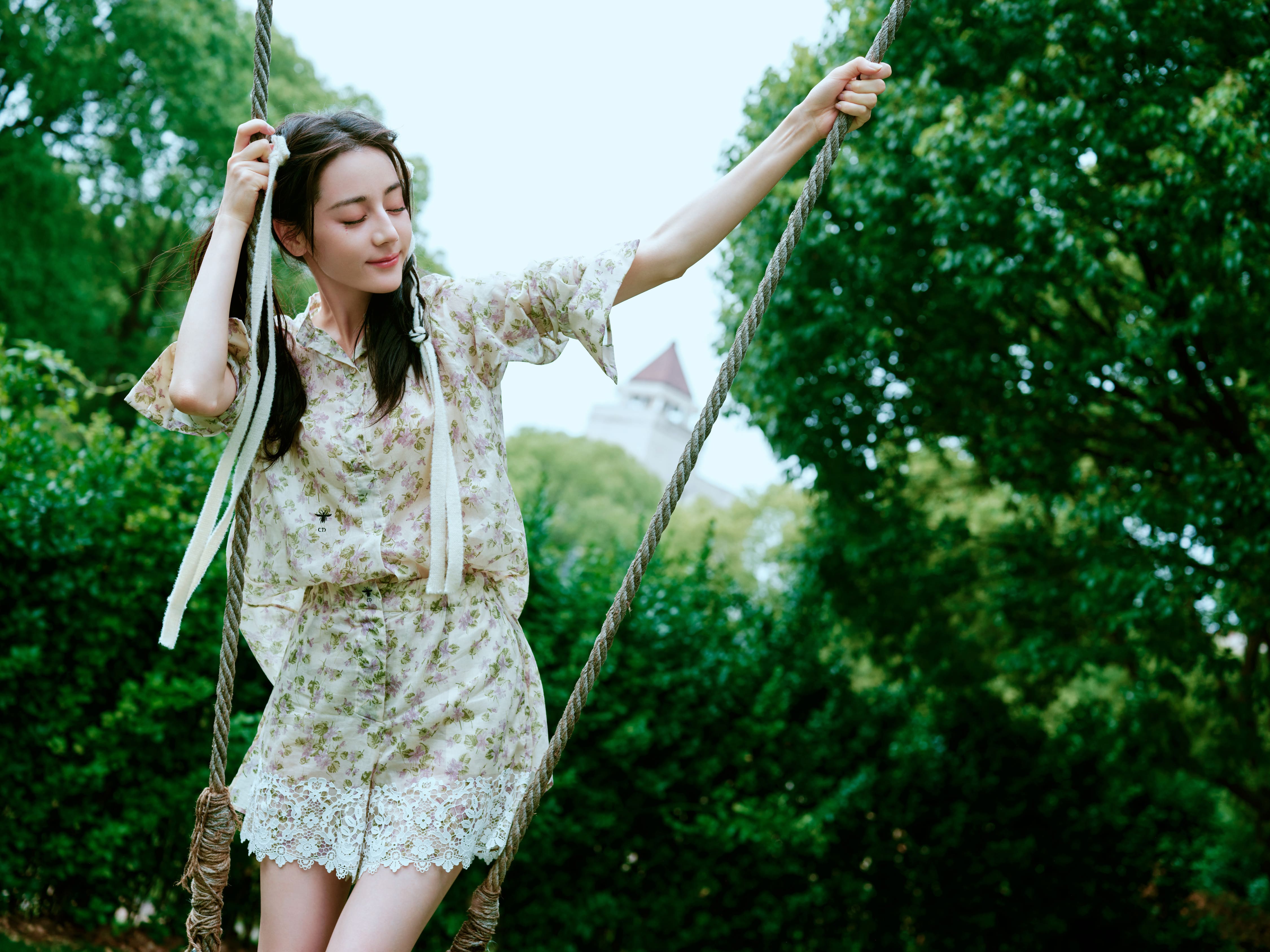 綠意盎然歡度生日—迪麗熱巴[高清套圖]-第1章-图片6