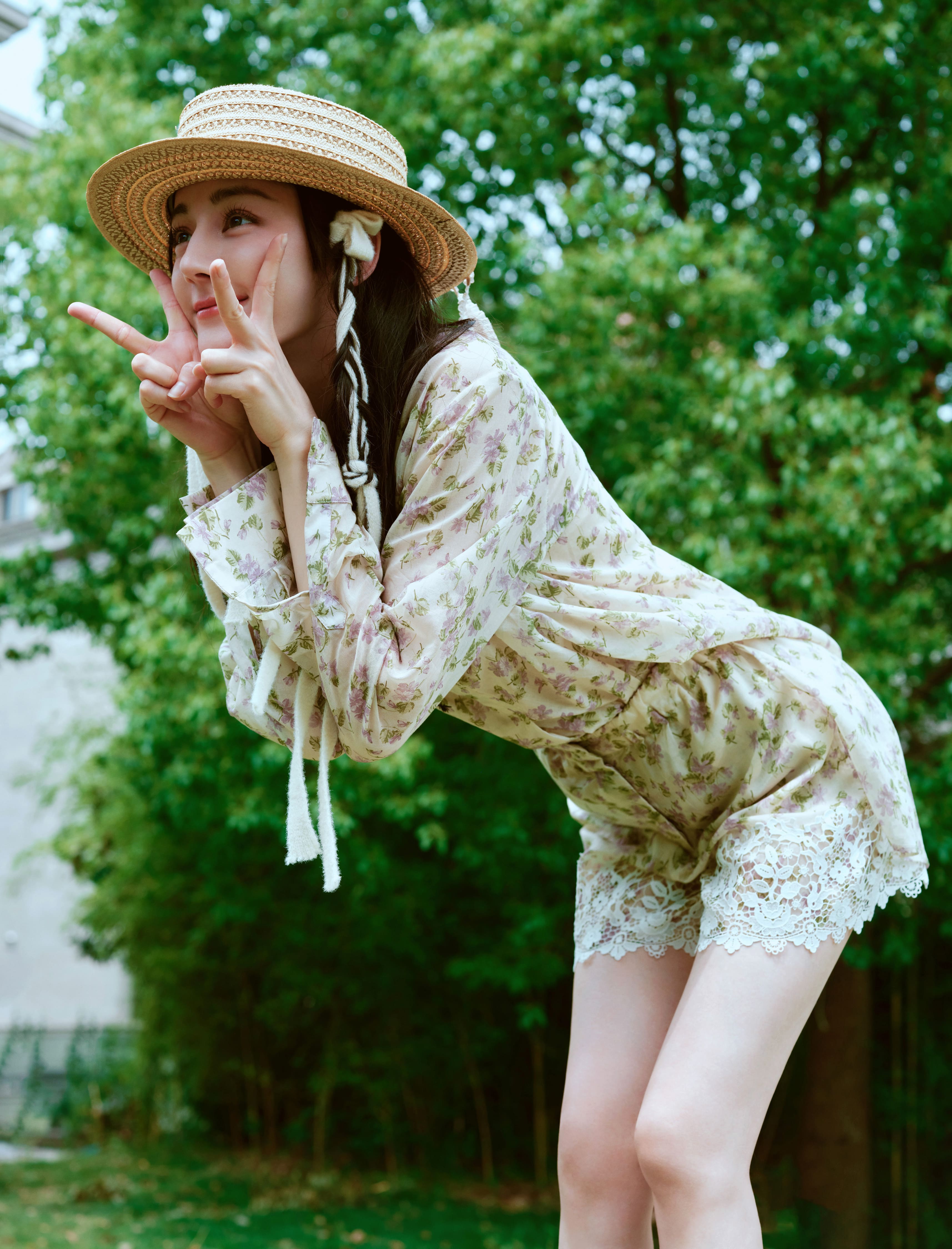 綠意盎然歡度生日—迪麗熱巴[高清套圖]-第1章-图片7