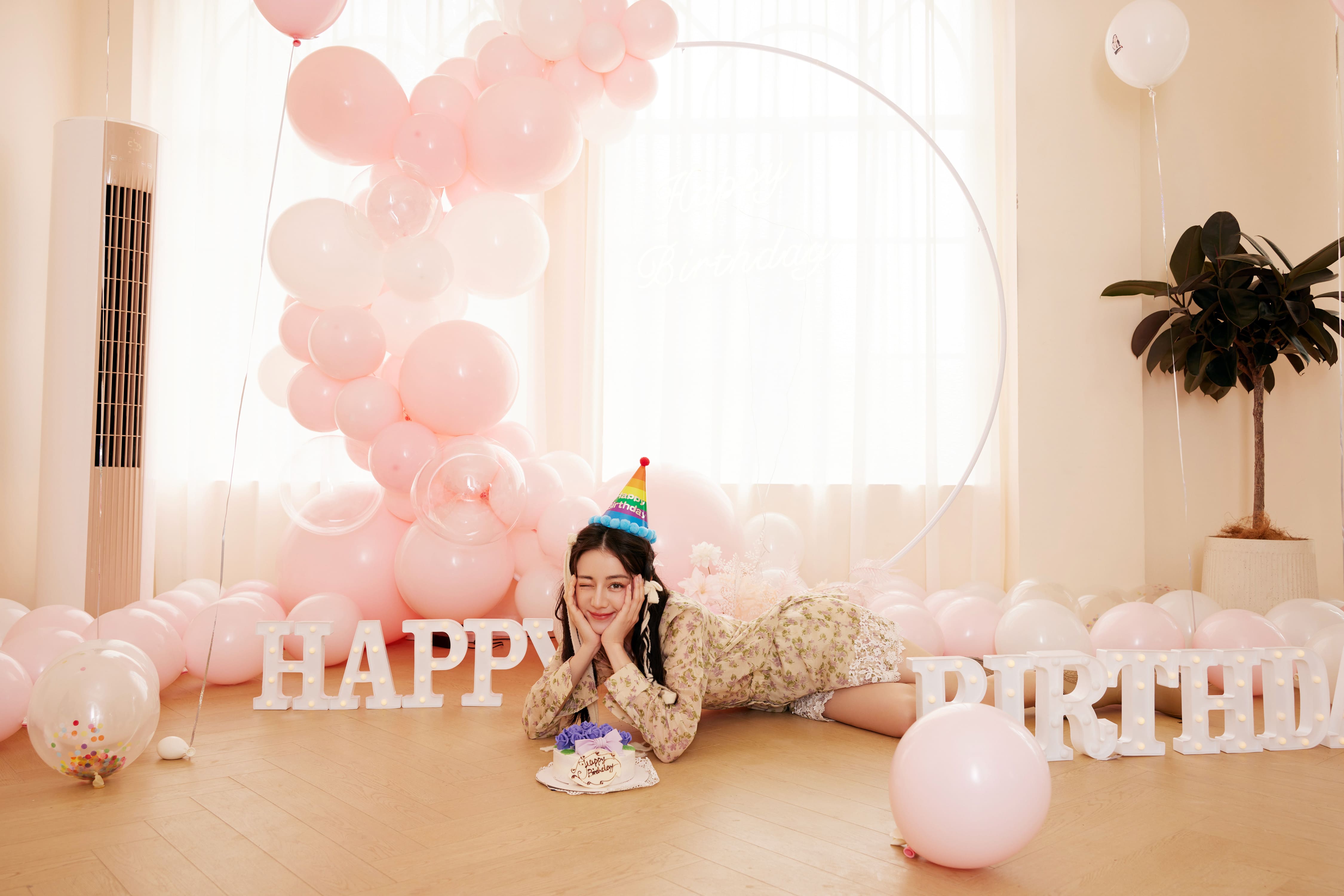 綠意盎然歡度生日—迪麗熱巴[高清套圖]-第1章-图片12