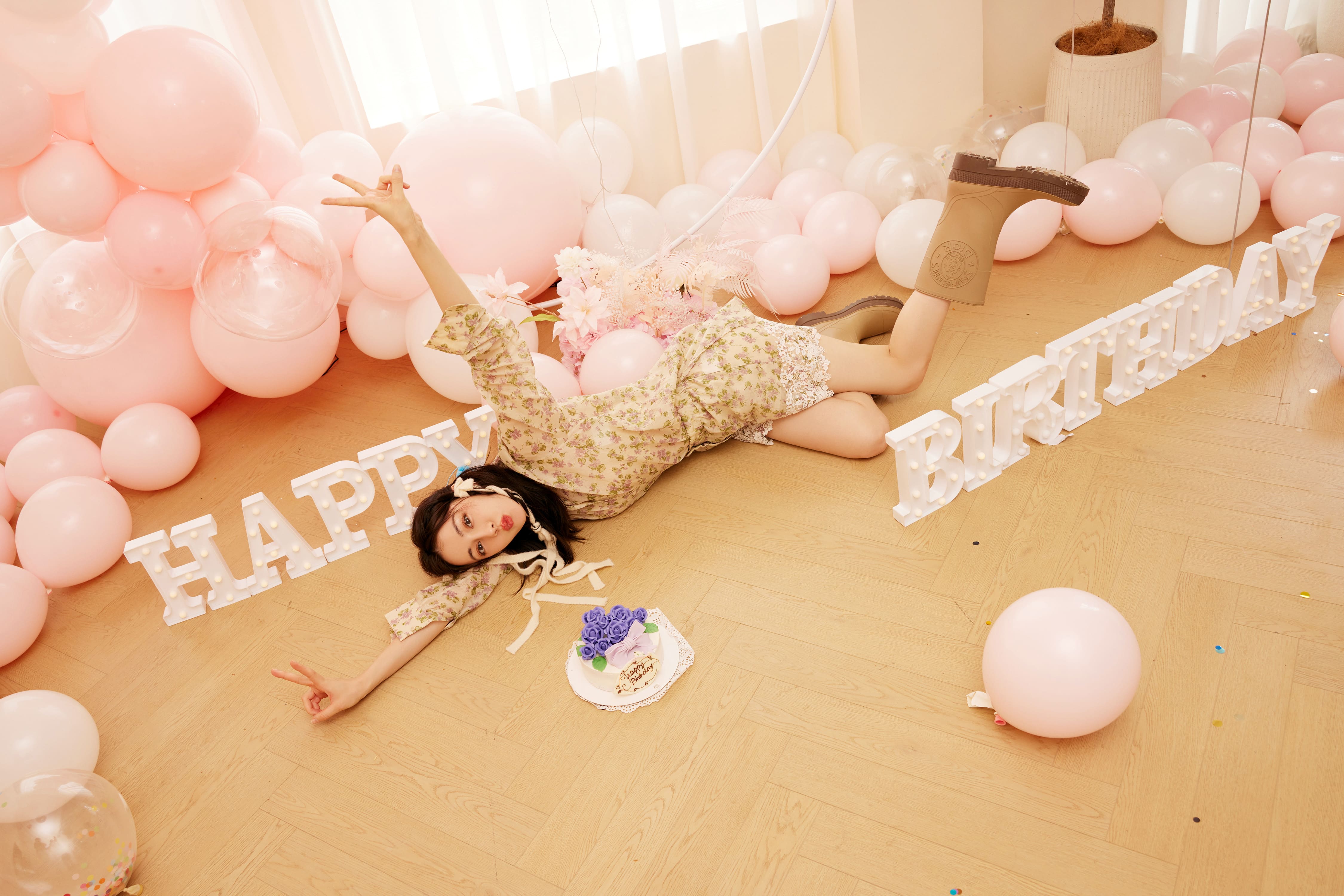 綠意盎然歡度生日—迪麗熱巴[高清套圖]-第1章-图片14