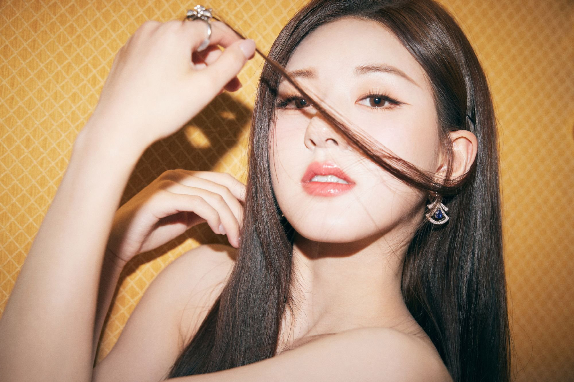 水藍貼身裙顯腰身—趙露思[套圖]-第1章-图片1