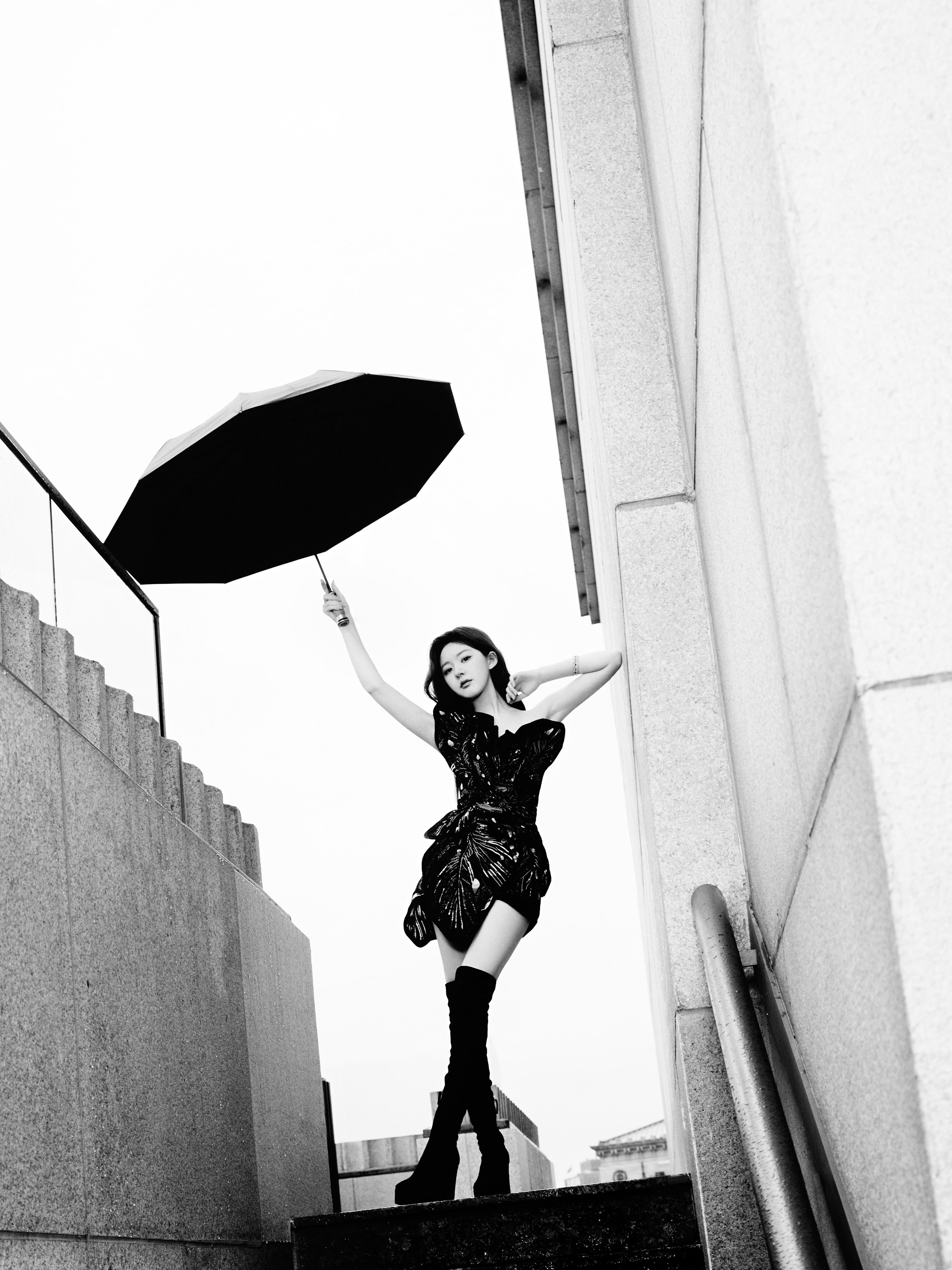 樓宇之上 陰雲之下—趙露思[高清套圖]-第1章-图片6