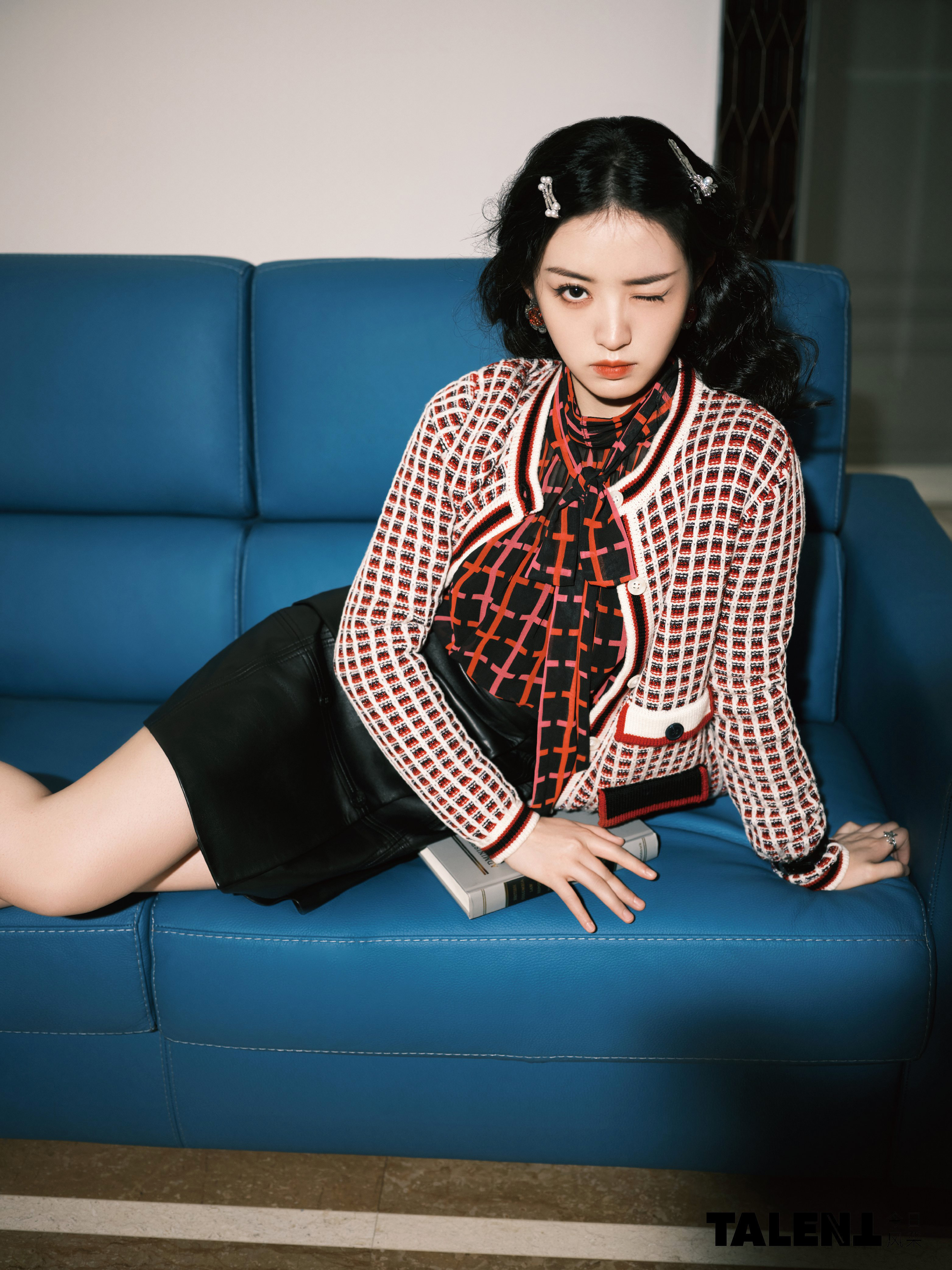 今日風采時尚寫真—田曦薇[高清套圖]-第1章-图片2