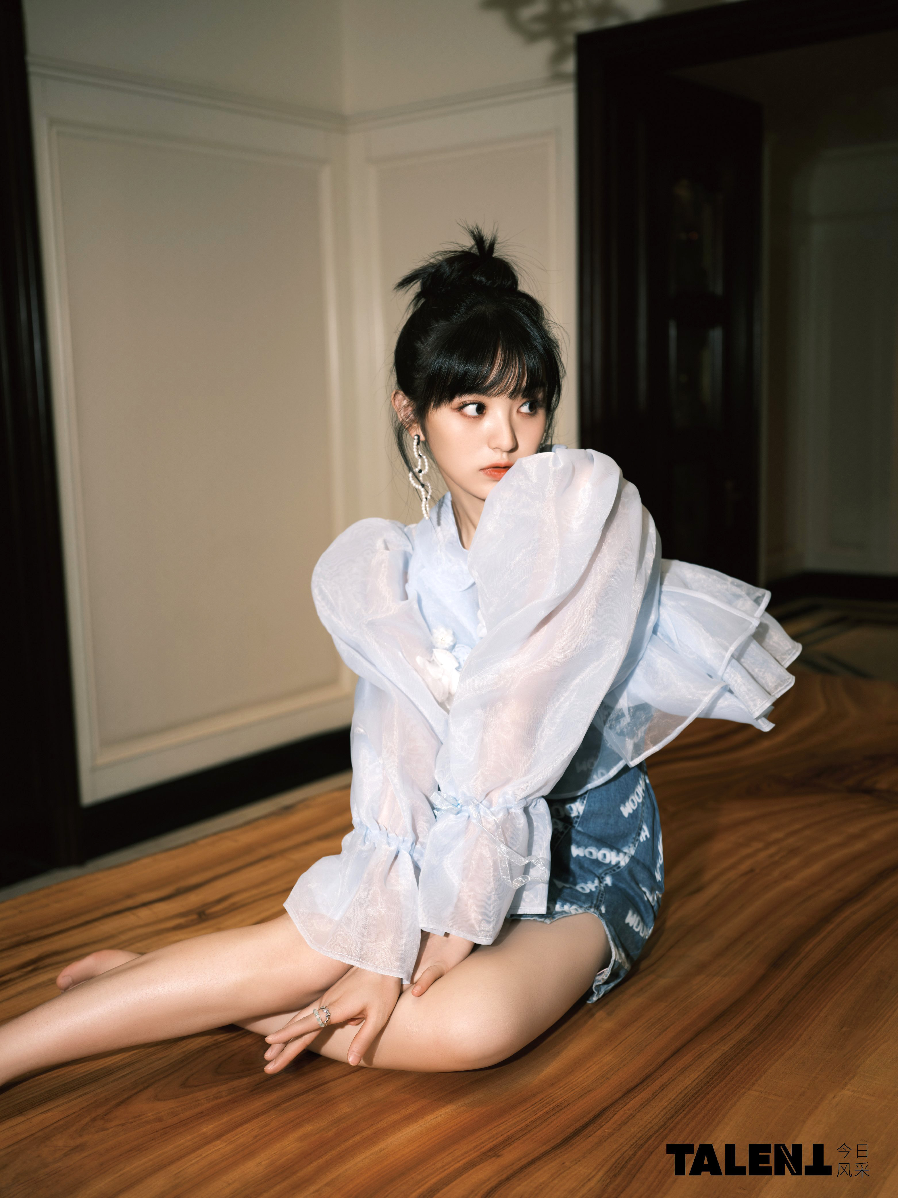 今日風采時尚寫真—田曦薇[高清套圖]-第1章-图片5