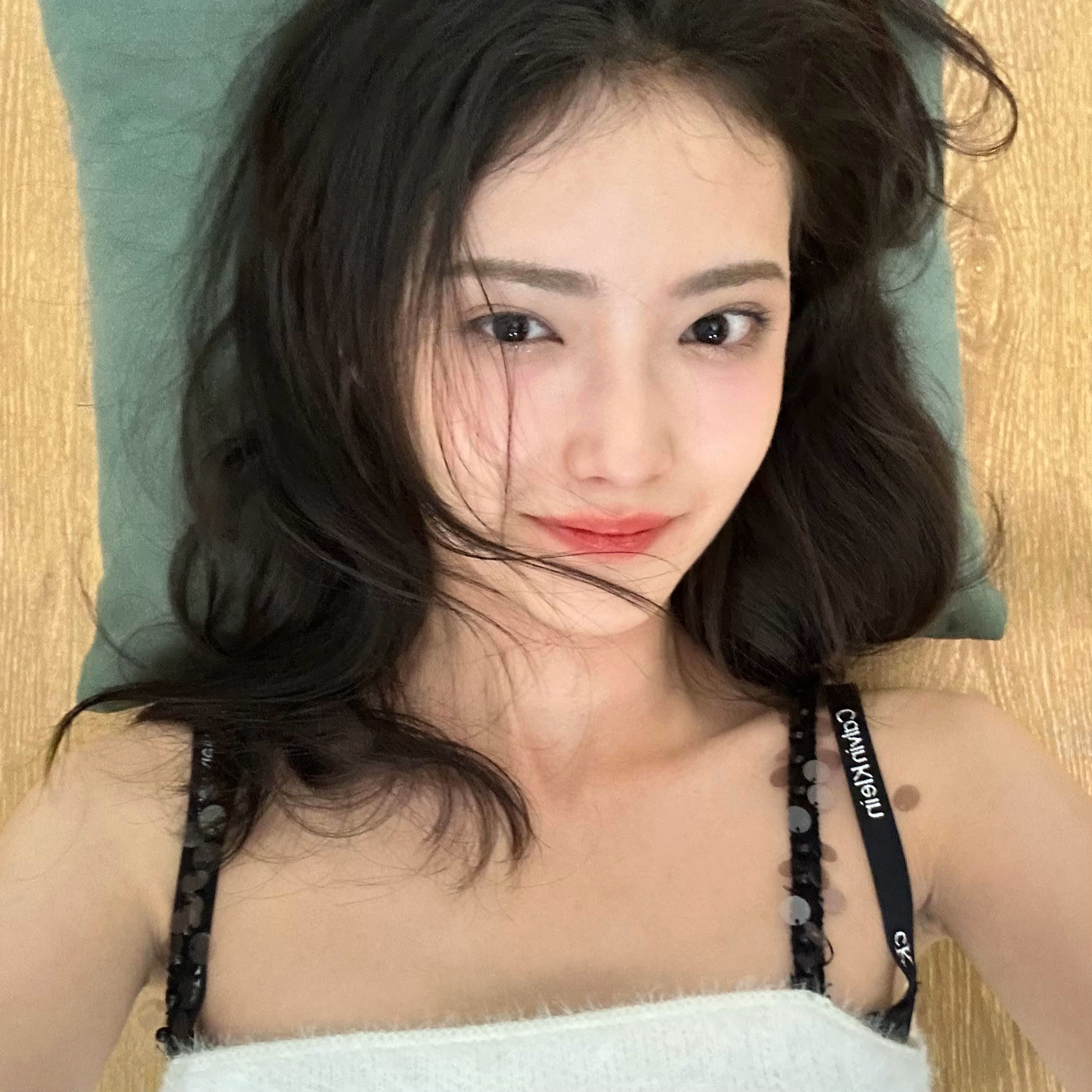 居家百般聊賴—加奈[套圖]-第1章-图片12