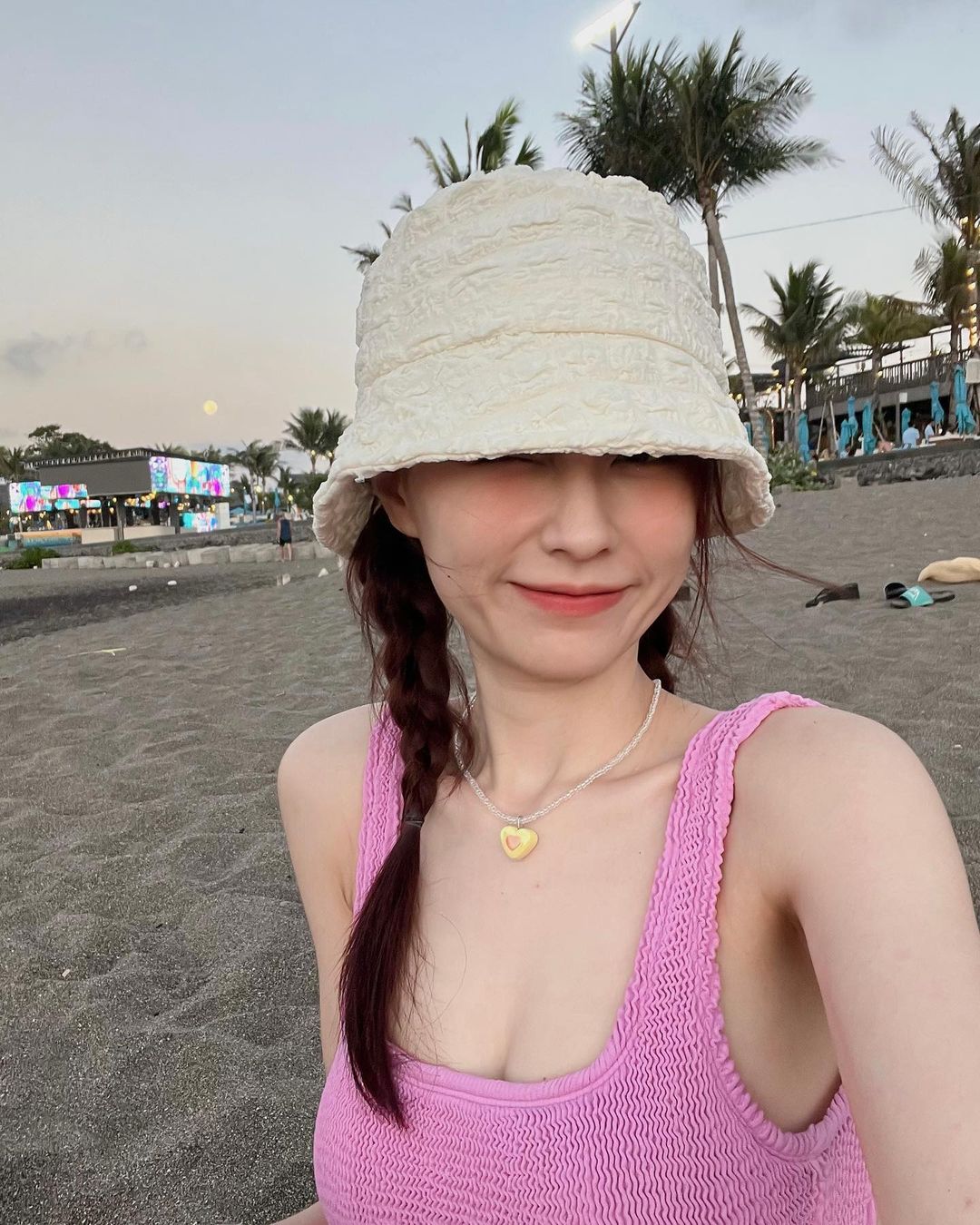 氣質女孩「羅珮恩」顏值驚為天人 看到一秒就心動-第1章-图片9