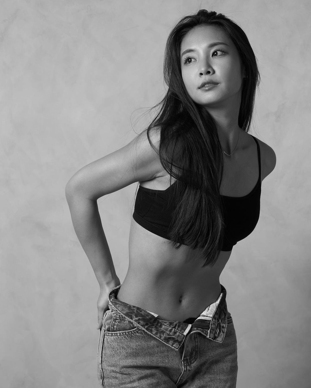 初戀系女孩「品子」瓜子小臉＋迷人大眼電暈粉絲-第1章-图片10