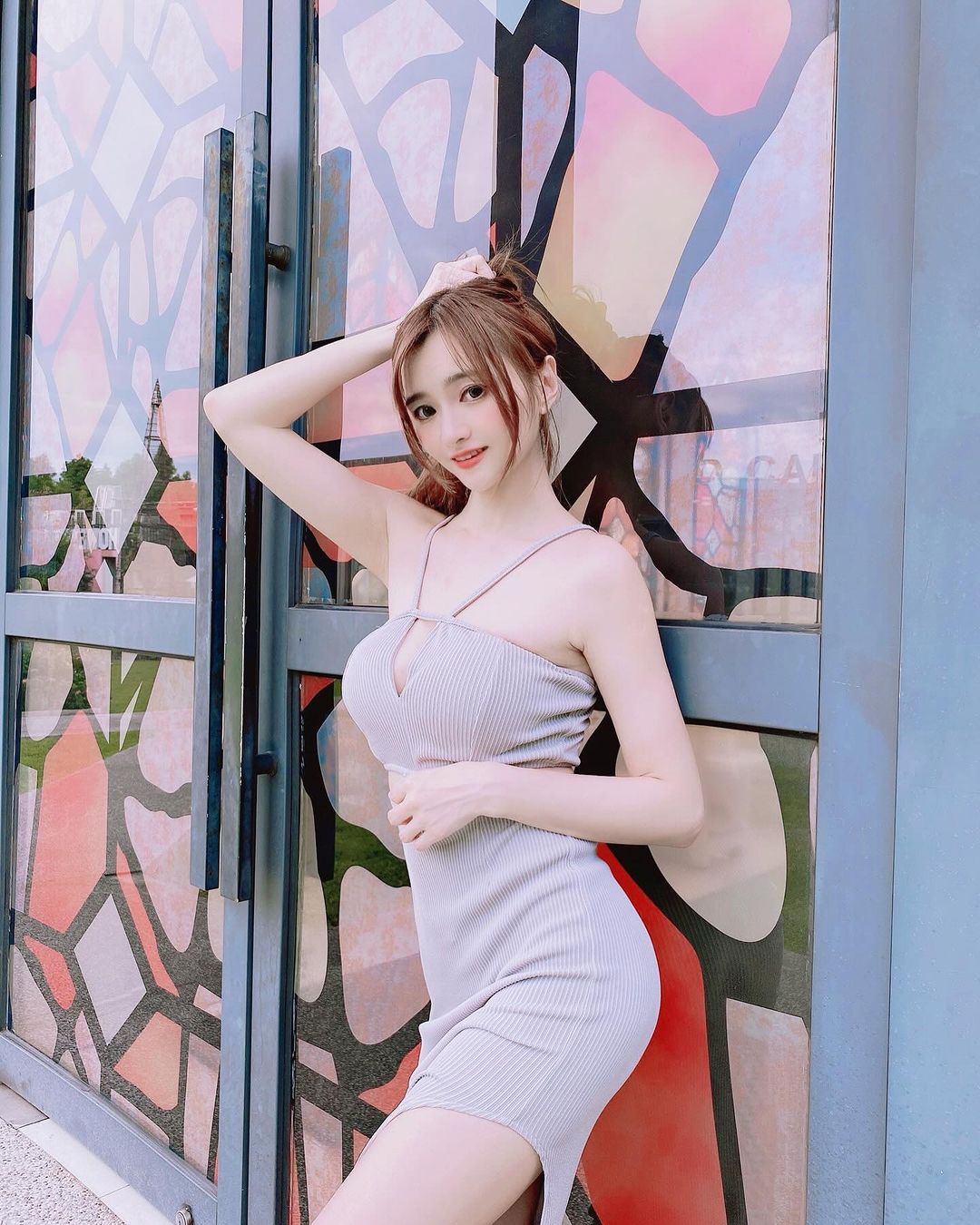 美胸女神「心玥Artemis」乳量好驚人！又白又嫩把螢幕塞好塞滿-第1章-图片5