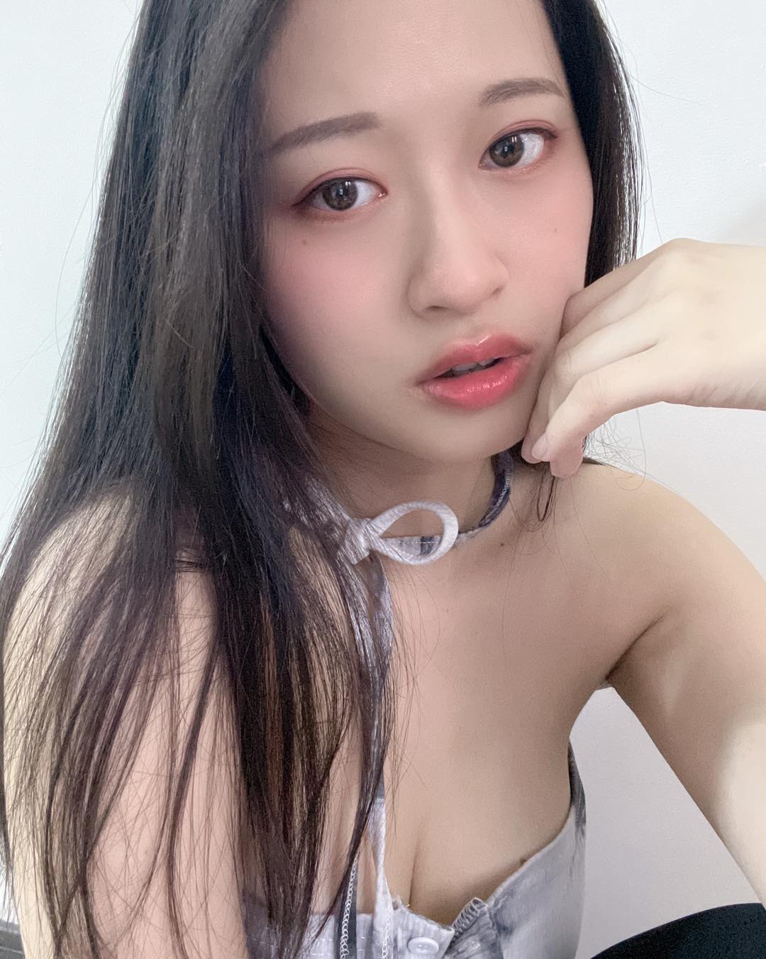 正妹「泱錡Liyang」嫩白歐派火辣四射 網友看了紛紛叫好-第1章-图片8