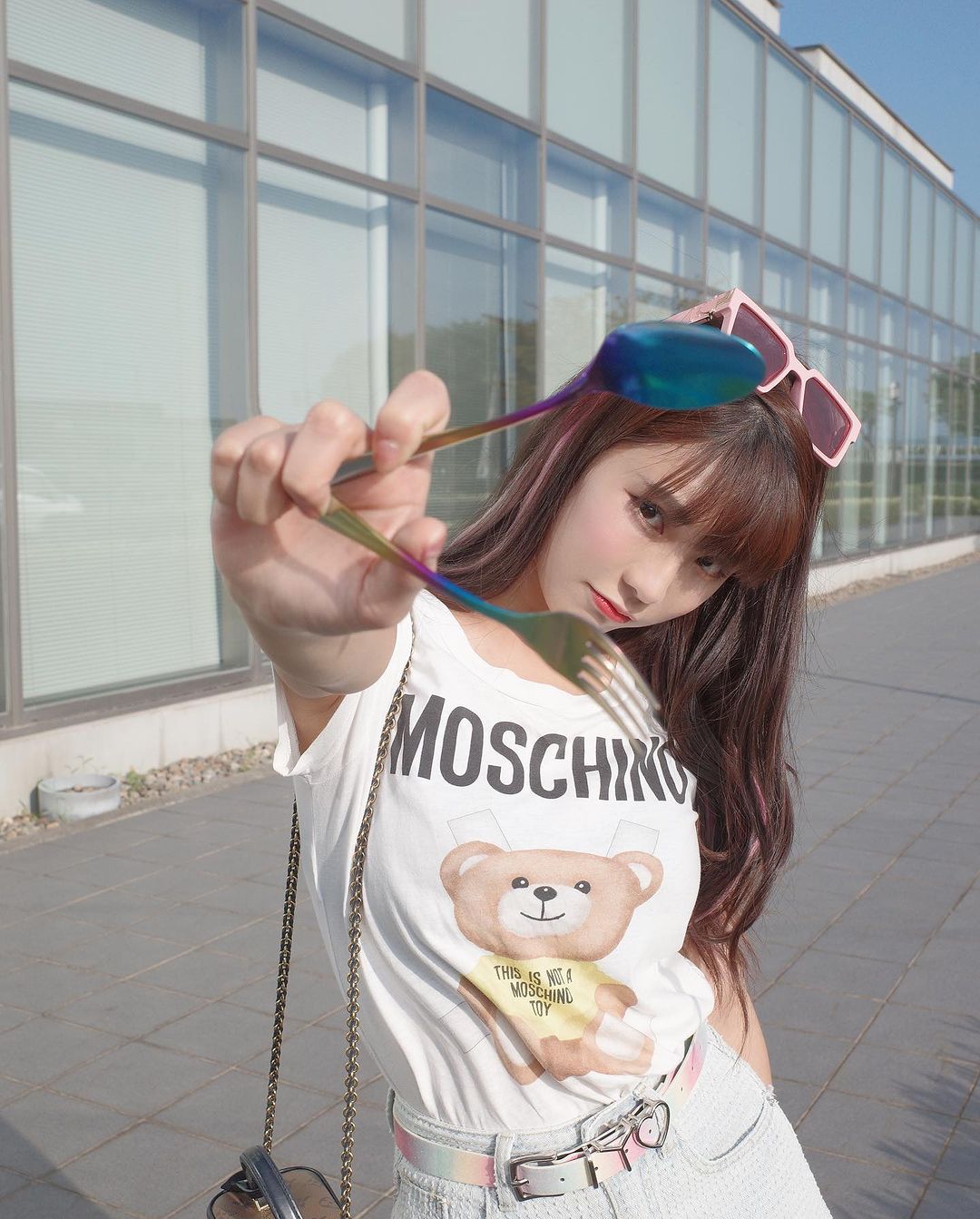 “Lynchon apples” snowblowing milk blows out the whole smell.-第1章-图片4